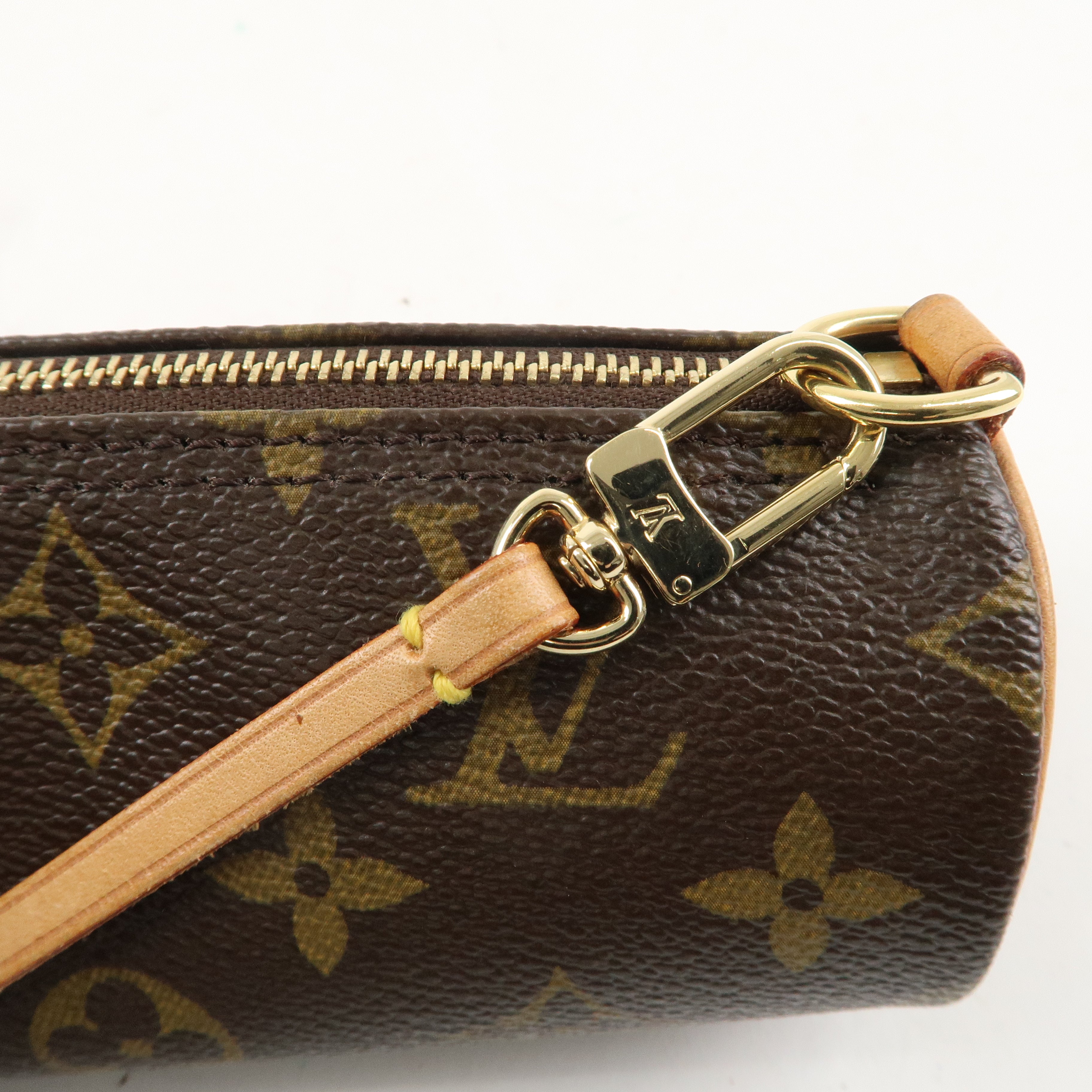 Louis Vuitton Monogram Papillon 30 Hand Bag 
Pouch Brown M51385