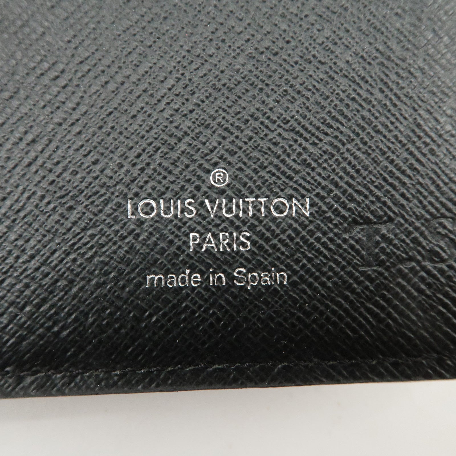 Louis Vuitton Epi Portefeuille Brazza Wallet Noir *T.S engraved