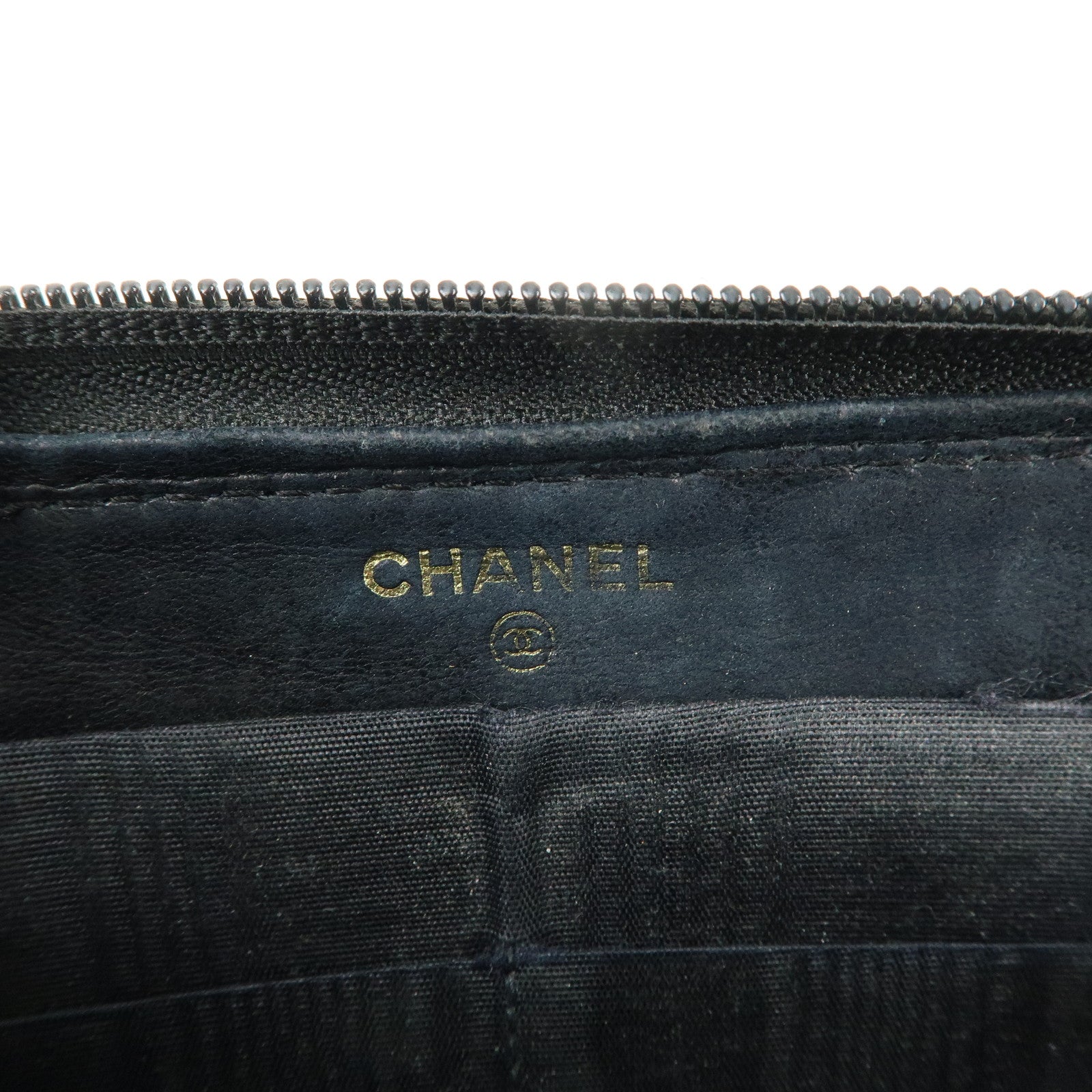 CHANEL Caviar Skin Zippy Round Long Wallet Purse Black A13228