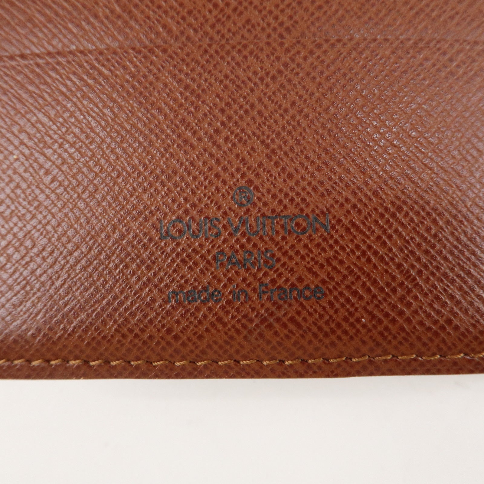 Louis Vuitton Monogram Porte Papier Zip Bi-fold Wallet M61207