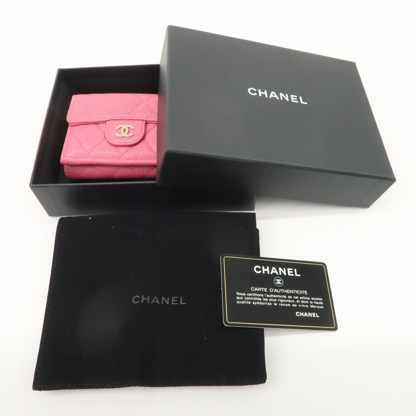 CHANEL Matelasse Caviar Skin Tri-Fold Wallet Pink A84401