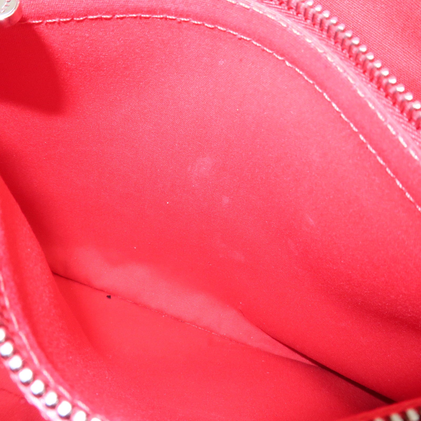 Louis Vuitton Epi Leather Passy PM Tote Bag Rouge M5926E