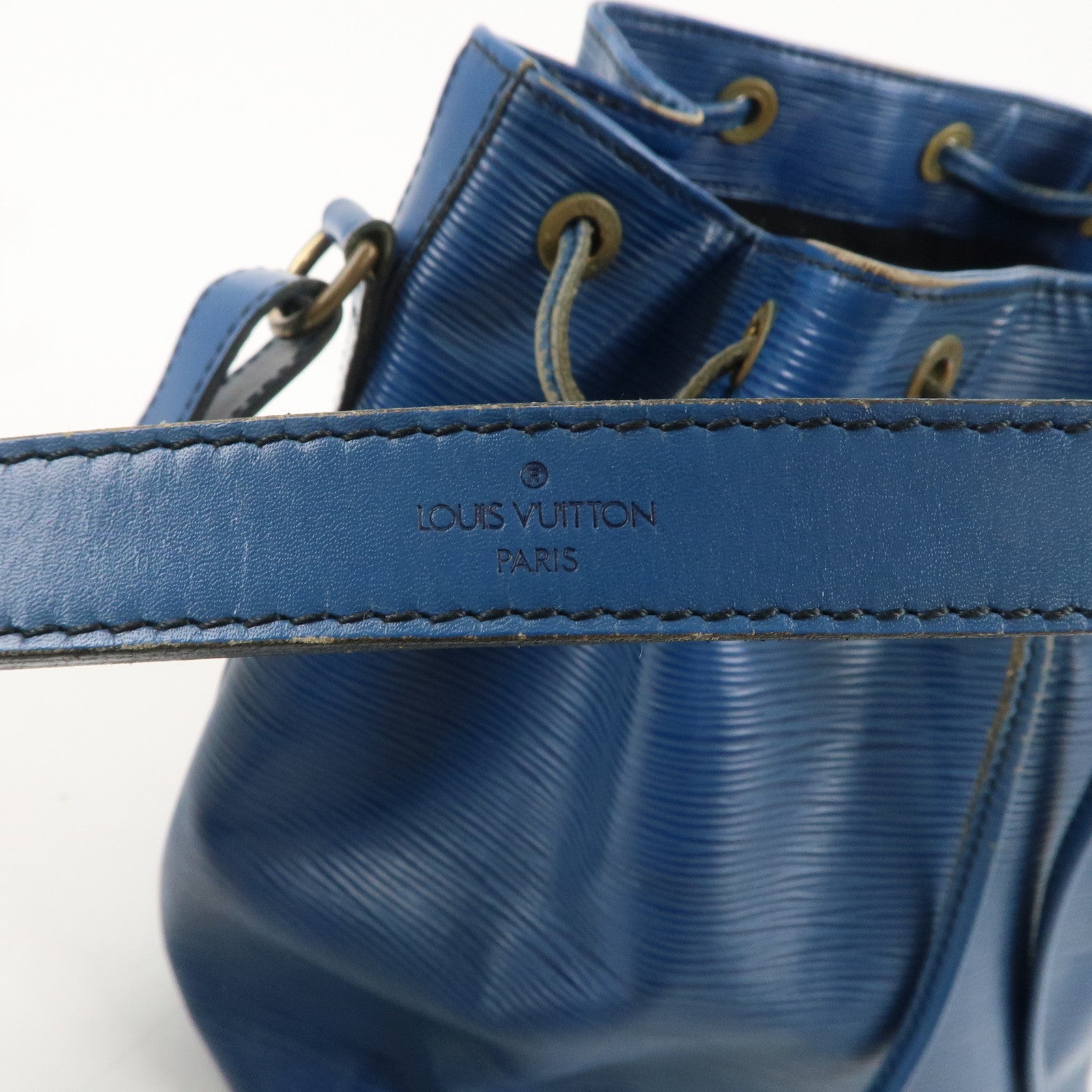 Louis Vuitton Epi Petit Noe Shoulder Bag Toledo Blue M44105