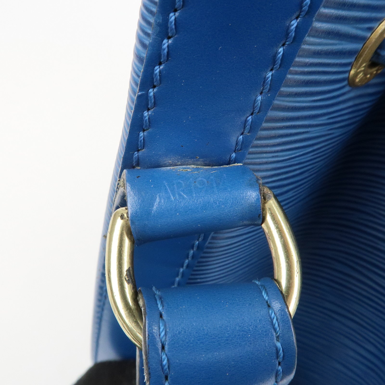 Louis Vuitton Epi Petit Noe Shoulder Bag Toledo Blue M44105