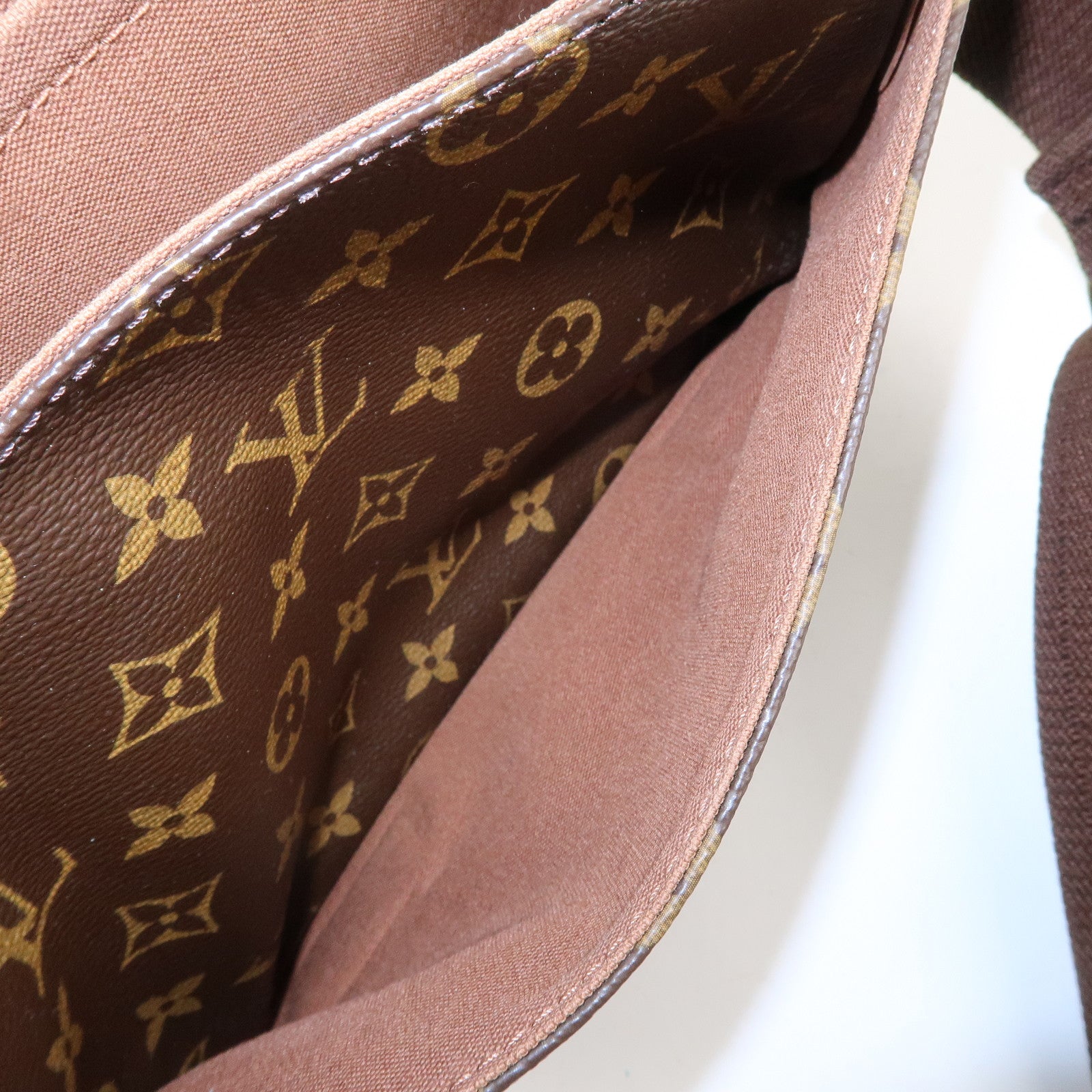 Louis Vuitton Monogram Messenger Bosphore PM Shoulder Bag M40106