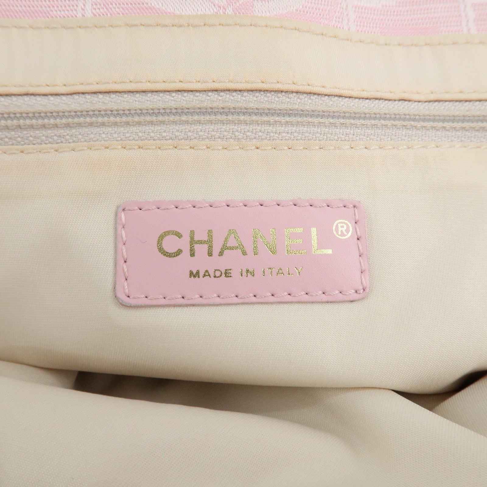 CHANEL New Travel Line MM Logo Jacquard Leather Tote Pink A15991 Used