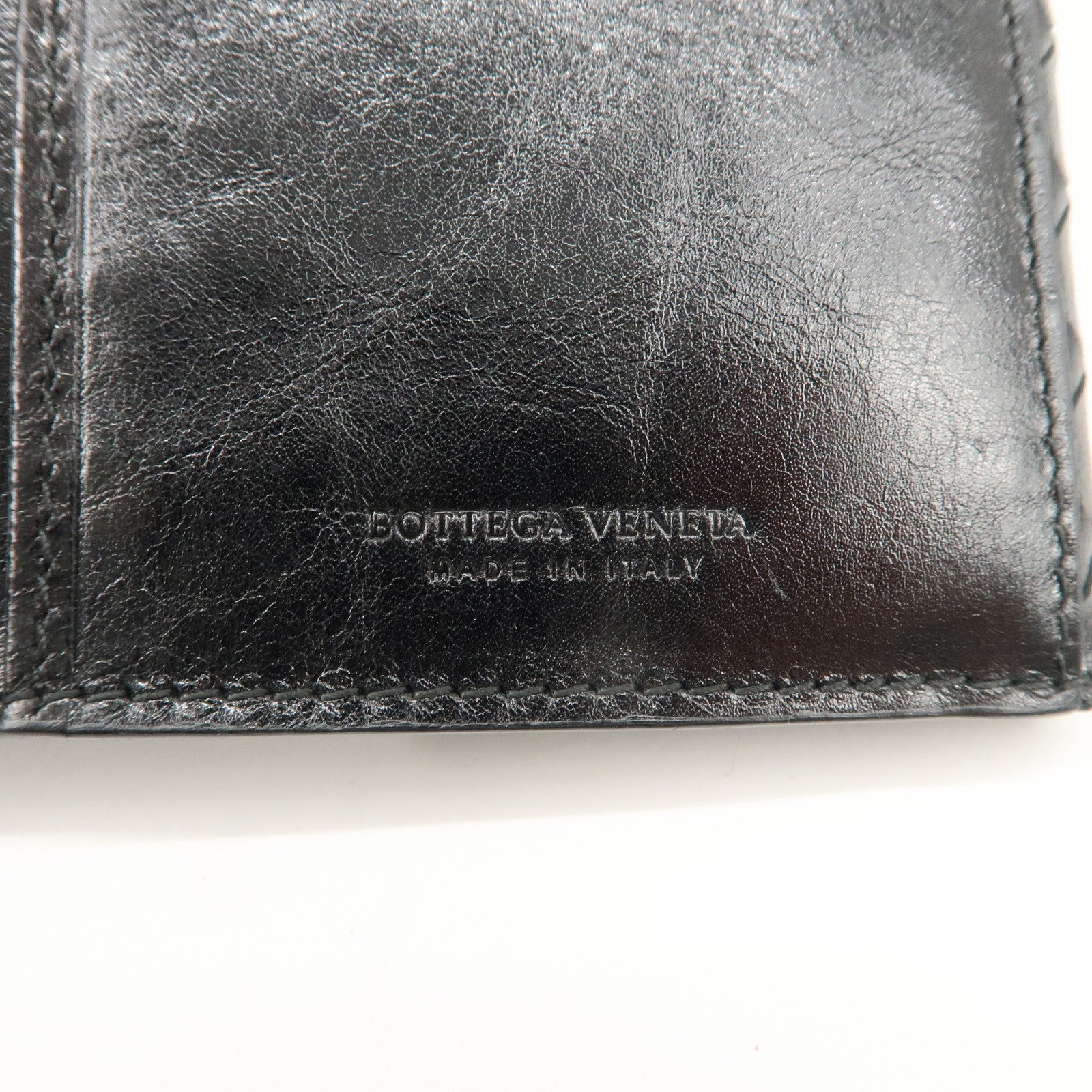 BOTTEGA VENETA Intrecciato Leather W Hook Bifold Wallet Black