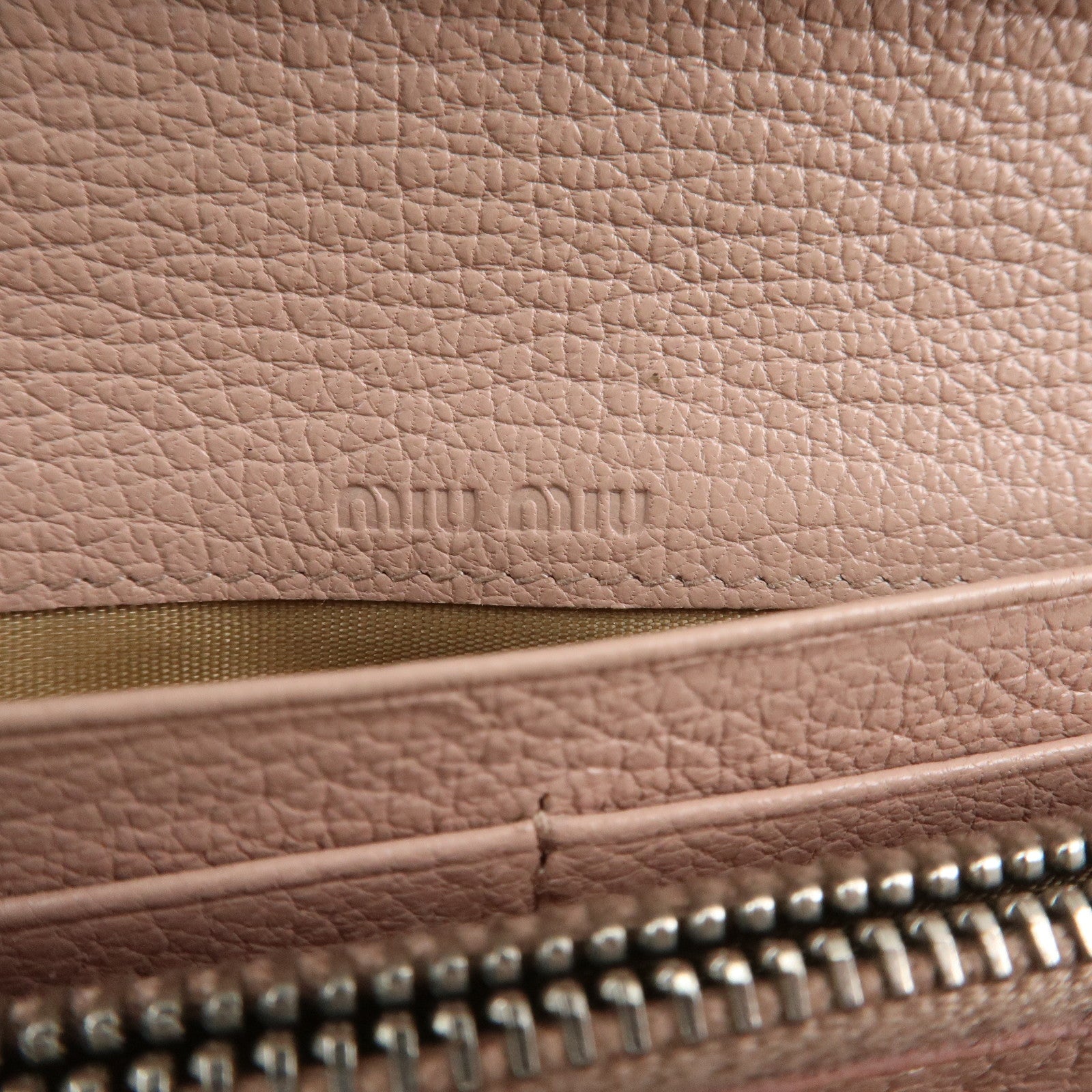 MIU MIU Leather Cat Motif Long Wallet Pink Beige 5MH109 Used