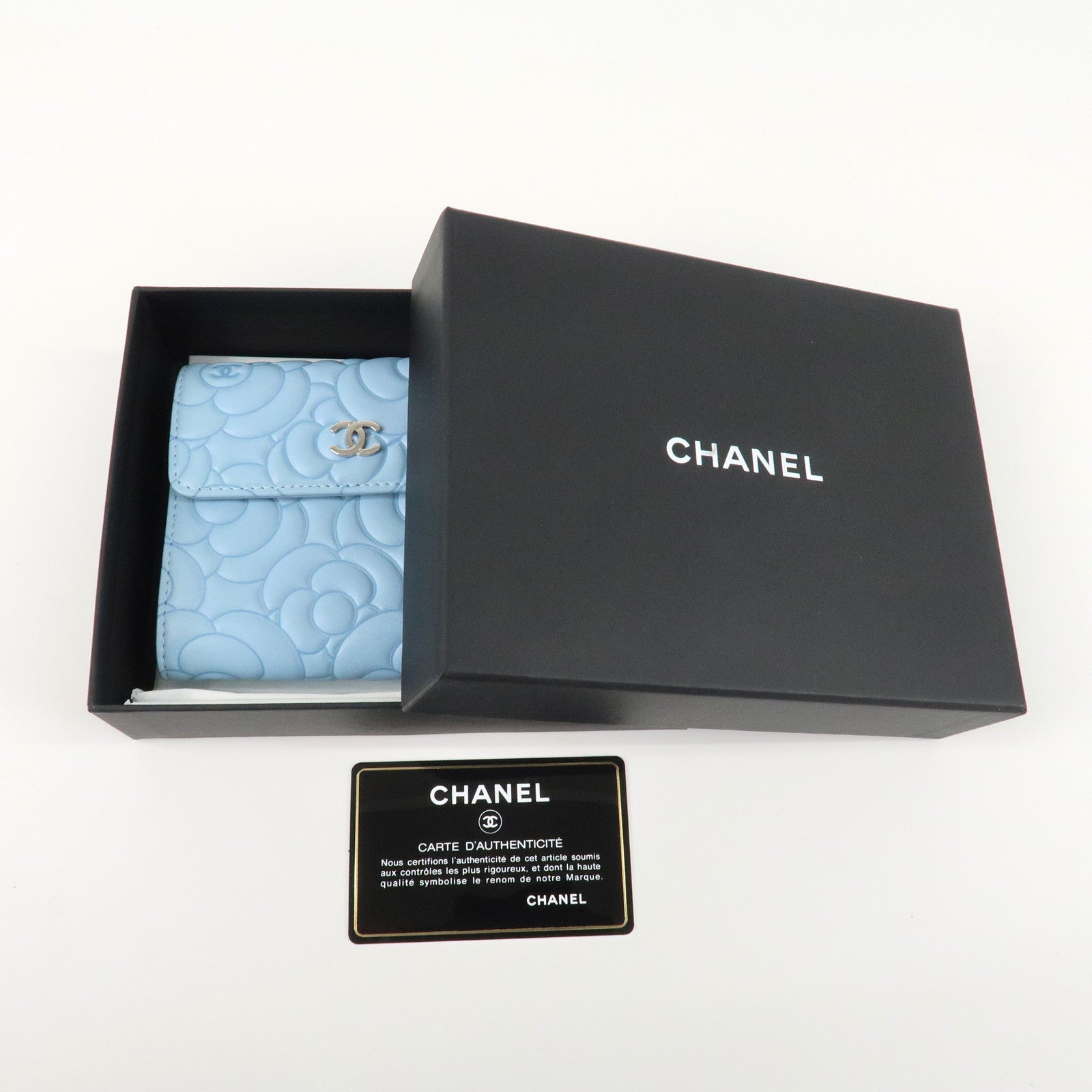 CHANEL Camelia Lamb Skin Bi-fold Wallet Blue Used