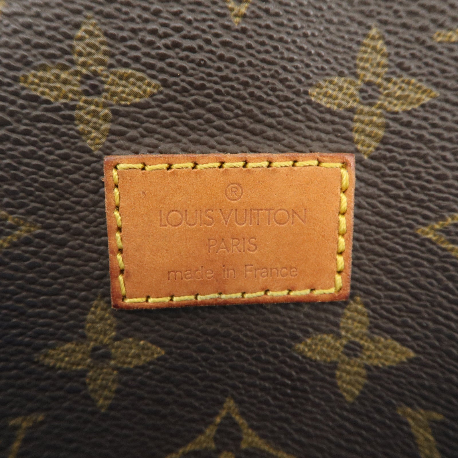 Louis Vuitton Monogram Saumur 30 Crossbody Bag Brown M42256 Used