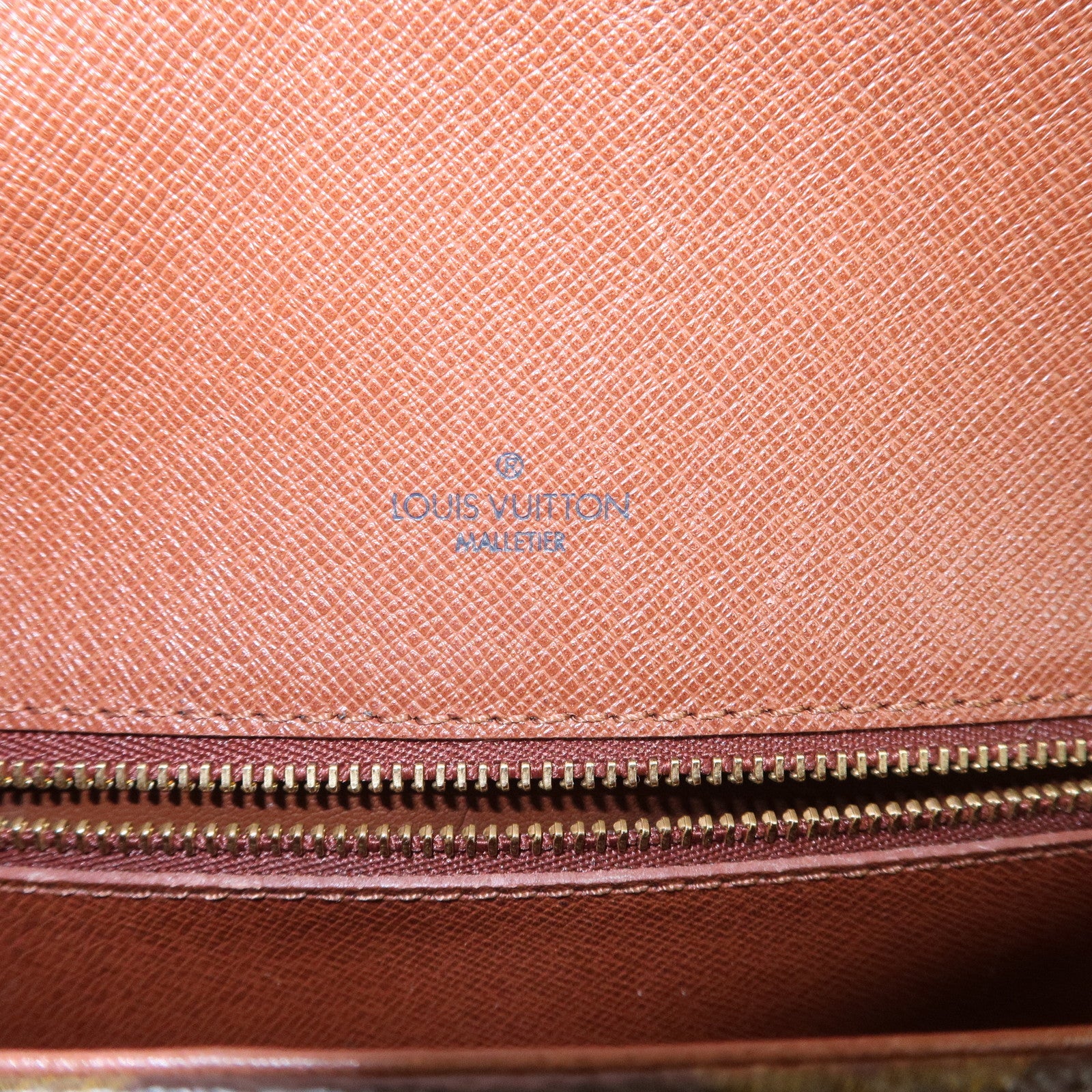 Louis Vuitton Monogram Saint Cloud GM Shoulder Bag Brown M51242