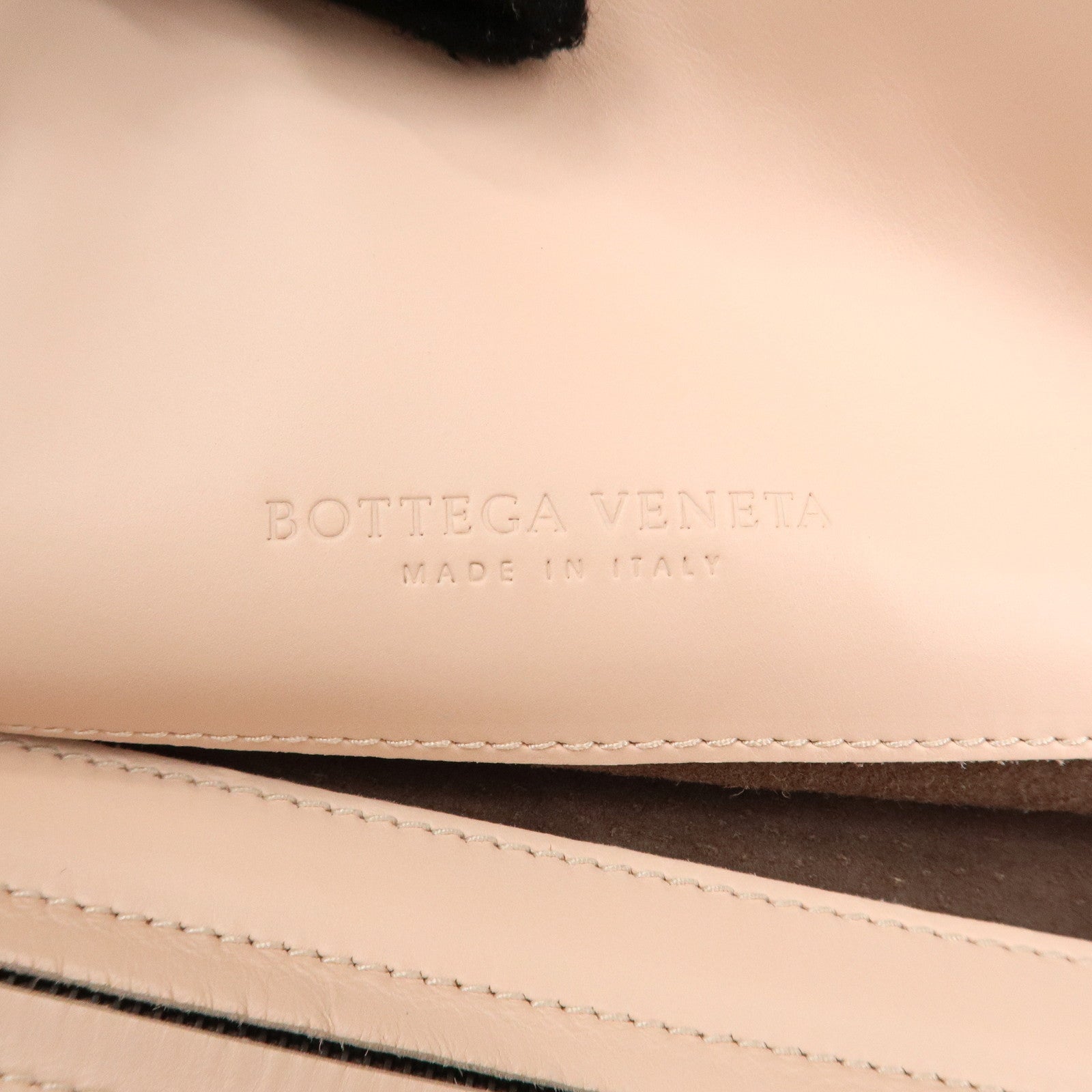 BOTTEGA VENETA Intrecciato Leather Tote Bag Mallow Pink 386812