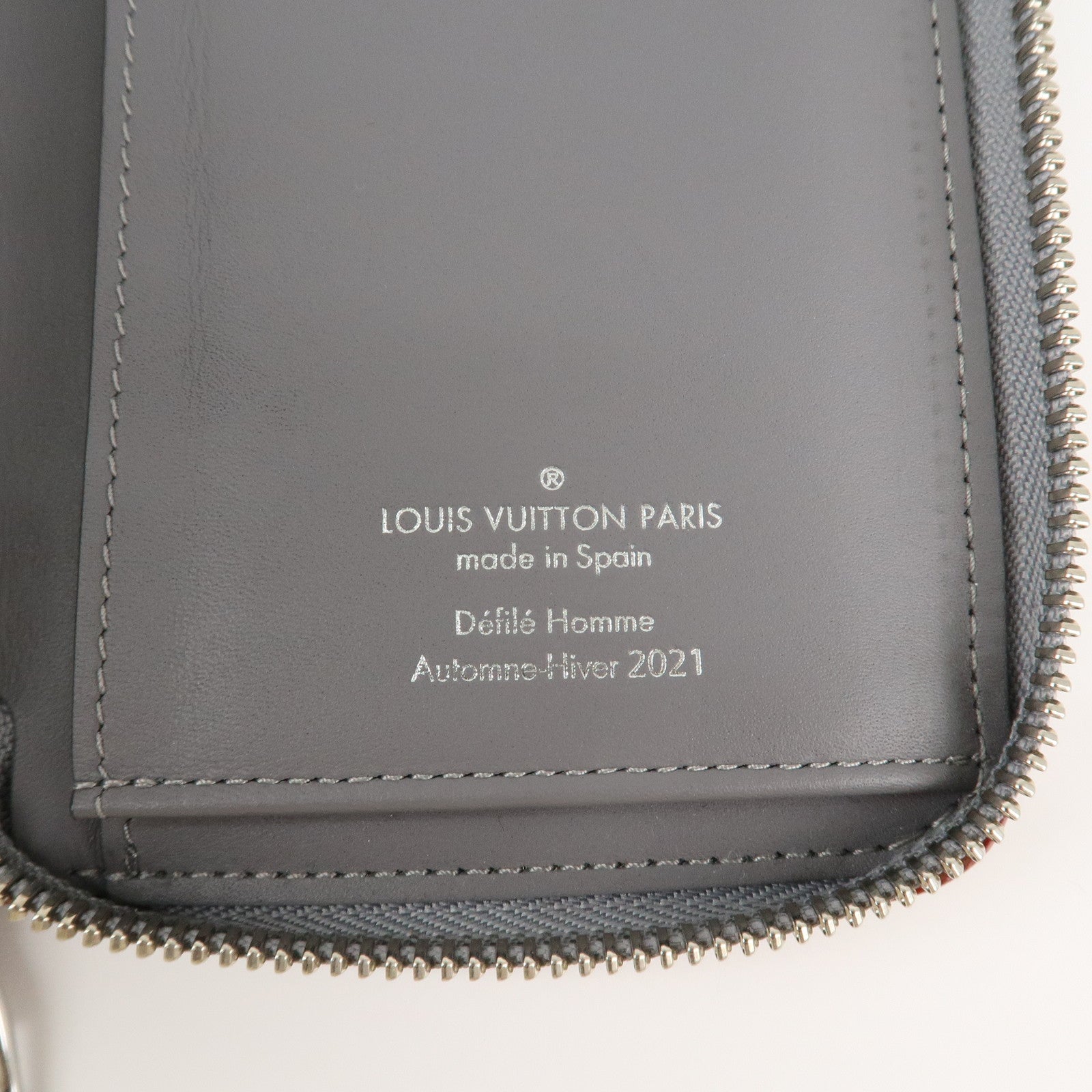 Louis Vuitton Monogram Mirror Zippy Wallet Vertical 2021 M80808 Used