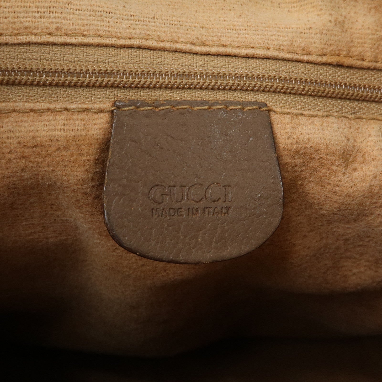 GUCCI Old Gucci GG Plus Leather Drawstring Shoulder Bag Brown