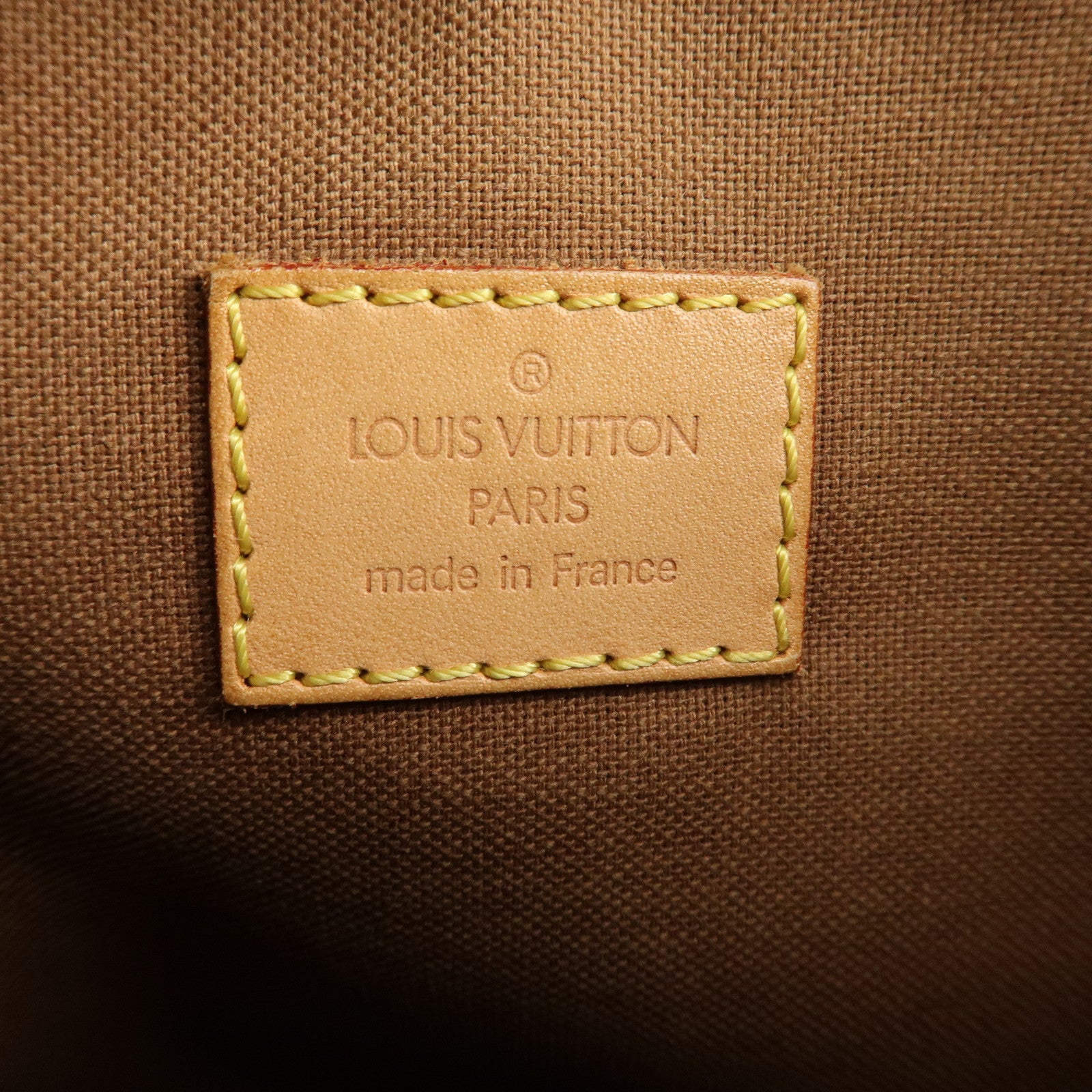 Louis Vuitton Monogram Pochette Bosphore Shoulder Bag M40044