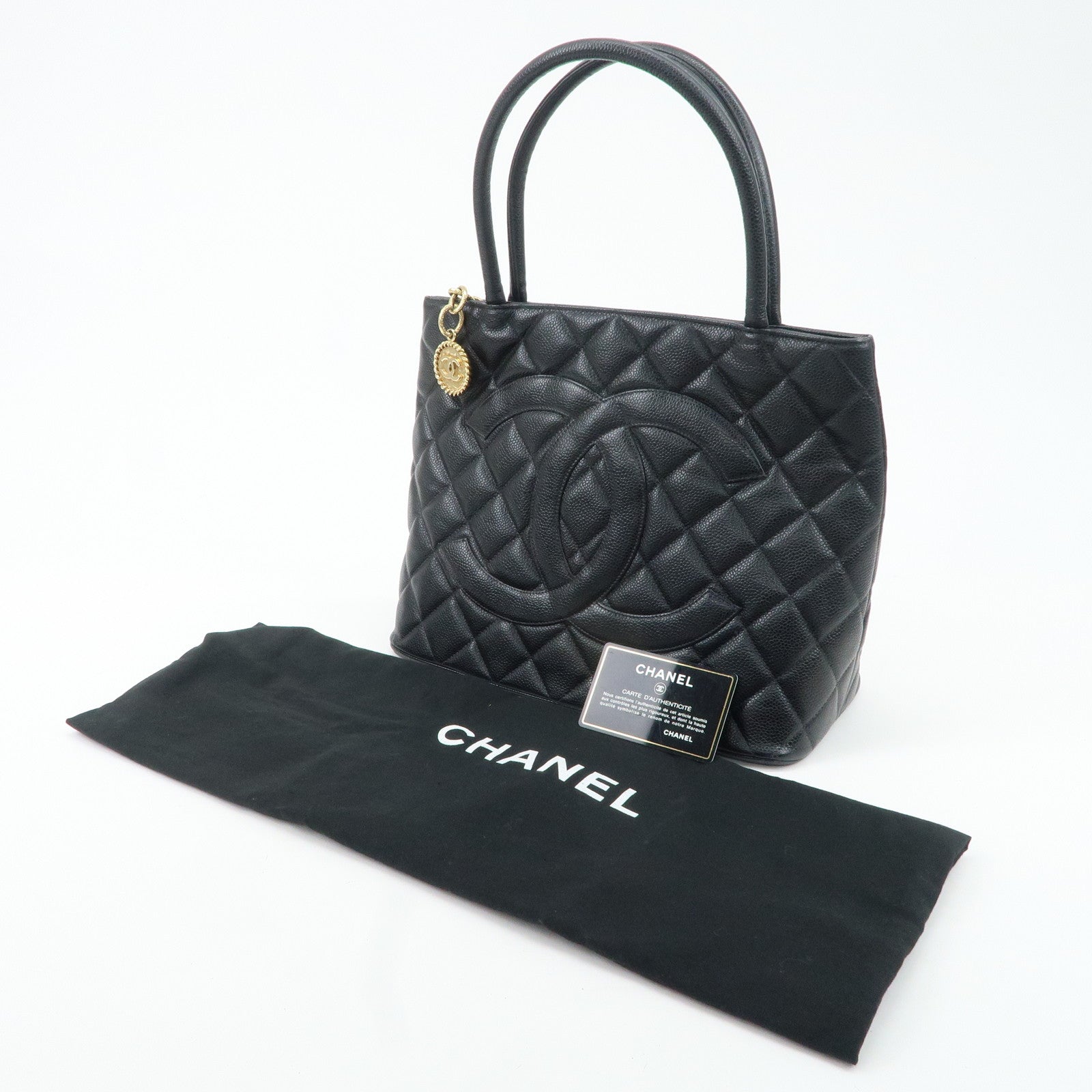 CHANEL Caviar Skin Matelasse Tote Bag Black A01804 Used