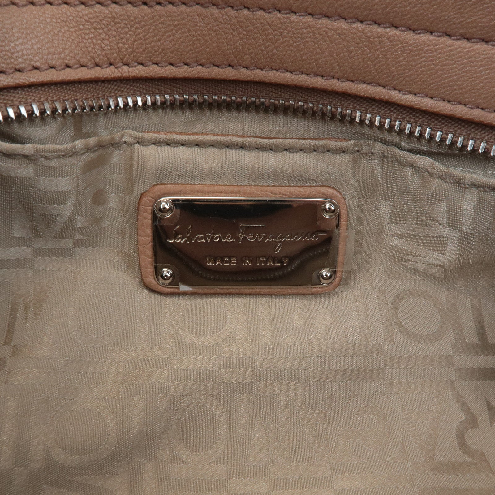 Ferragamo Gancini Leather Shoulder Bag Beige Silver Hardware