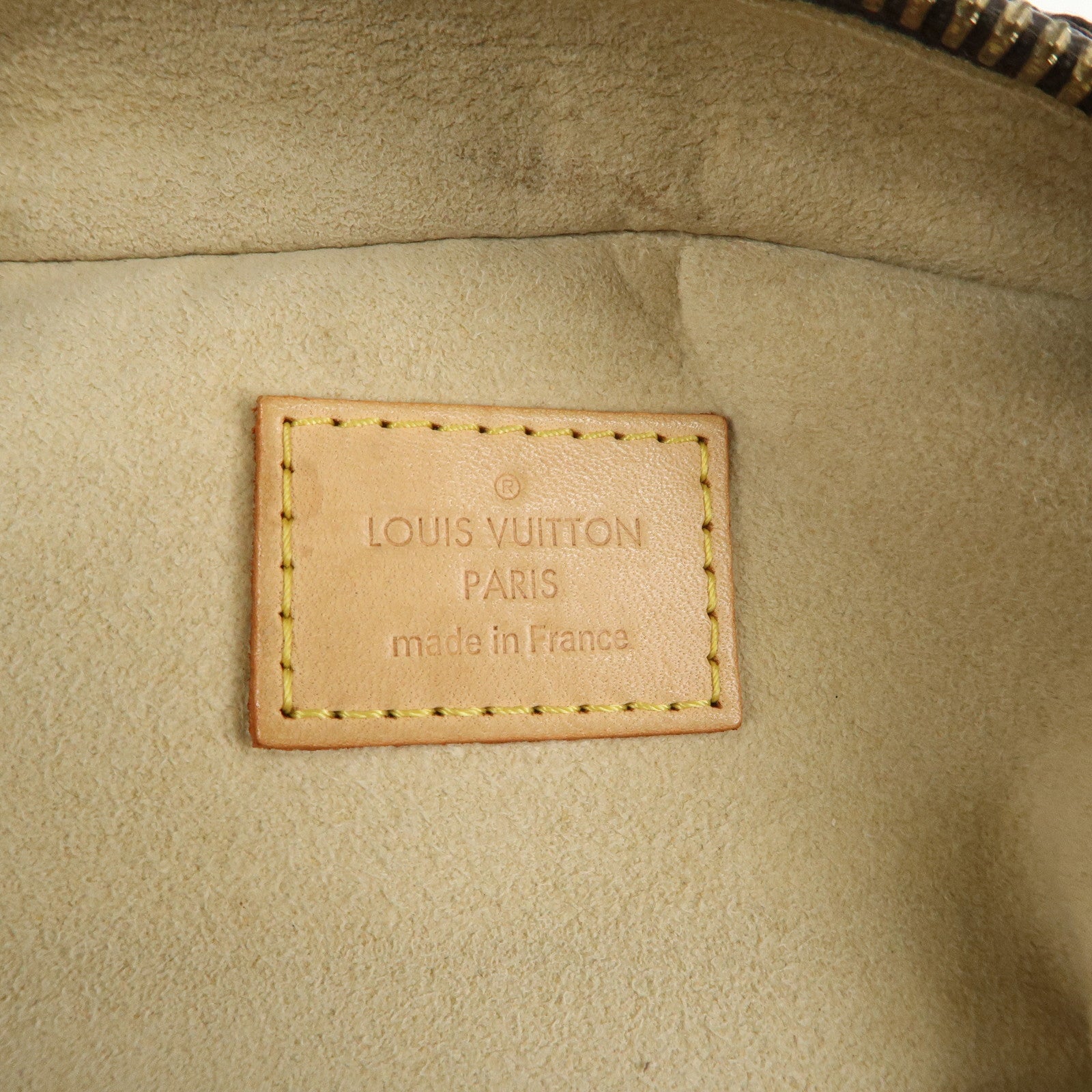 Louis Vuitton Monogram Manhattan PM Hand Bag Brown M40026