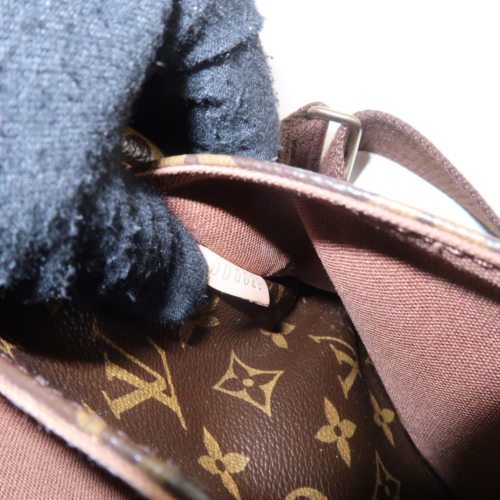 Louis Vuitton Monogram Messenger Bosphore PM Shoulder Bag M40106