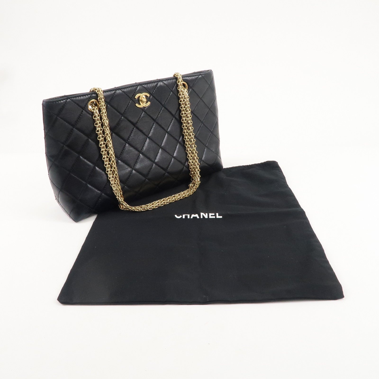 CHANEL Matelasse Lamb Skin Chain Shoulder Bag Black