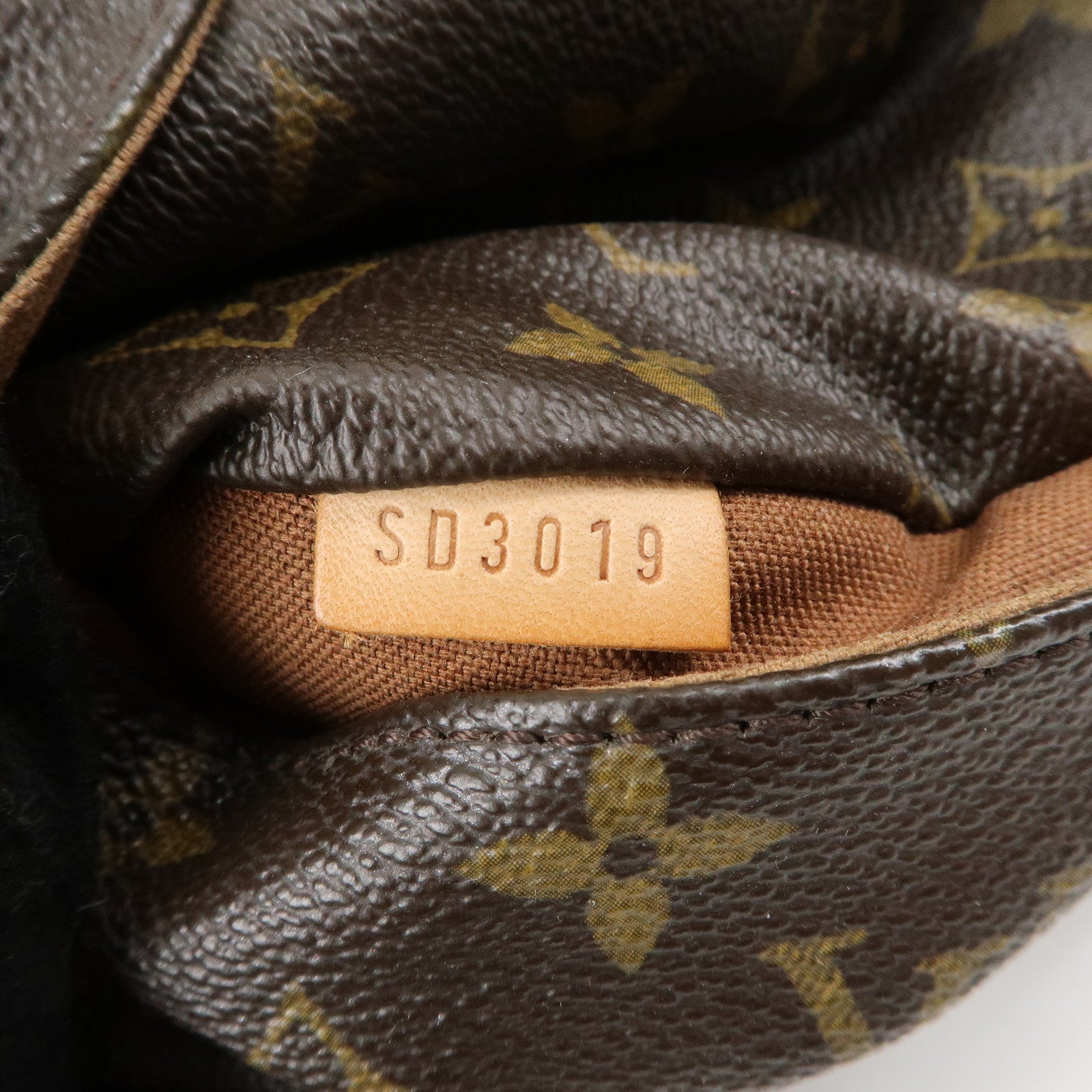 Louis Vuitton Monogram Totally MM Tote Bag Hand Bag M56689