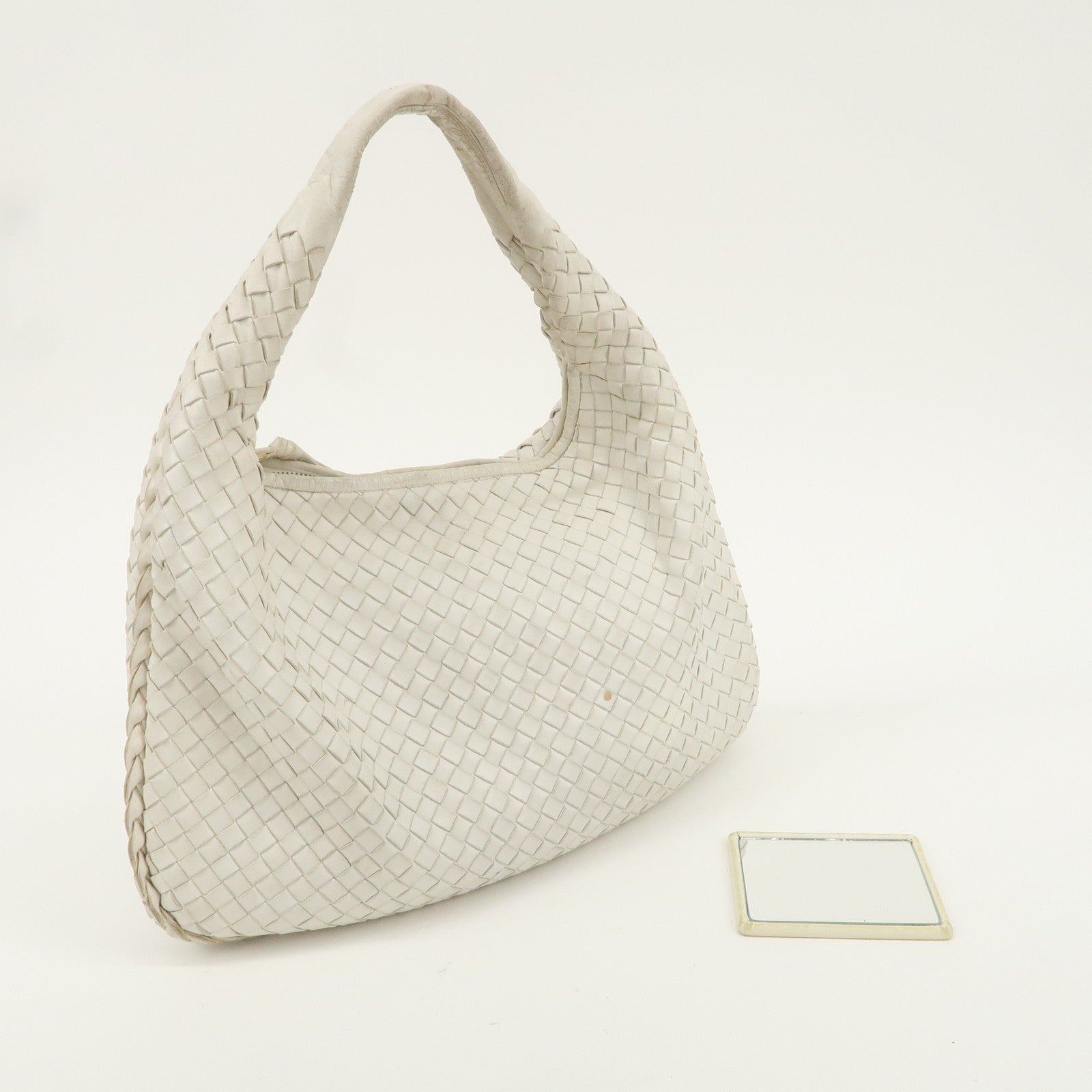 BOTTEGA VENETA Intrecciato Leather Shoulder Bag White 115653