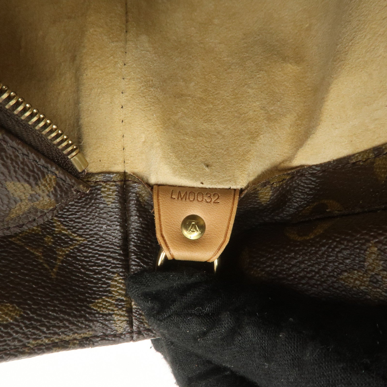 Louis Vuitton Monogram Luco Tote Bag Hand Bag Brown M51155