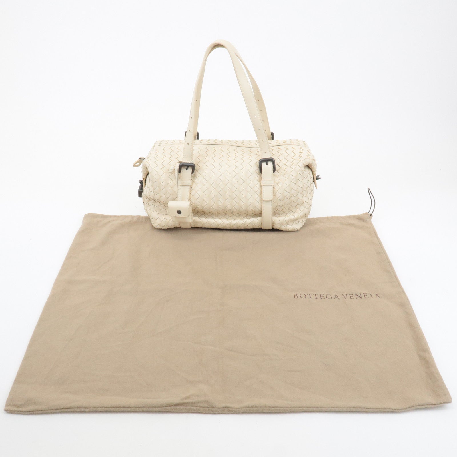 BOTTEGA VENETA Intrecciato Leather Montaigne Boston Bag Ivory