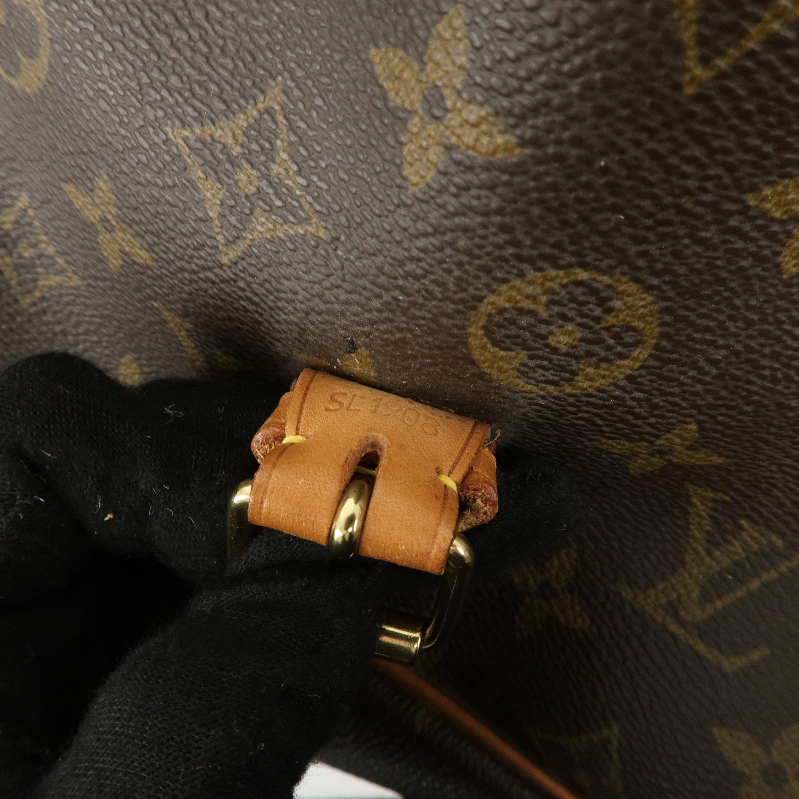 Louis Vuitton Monogram Gibessiﾃｨre GM Shoulder Bag M42249