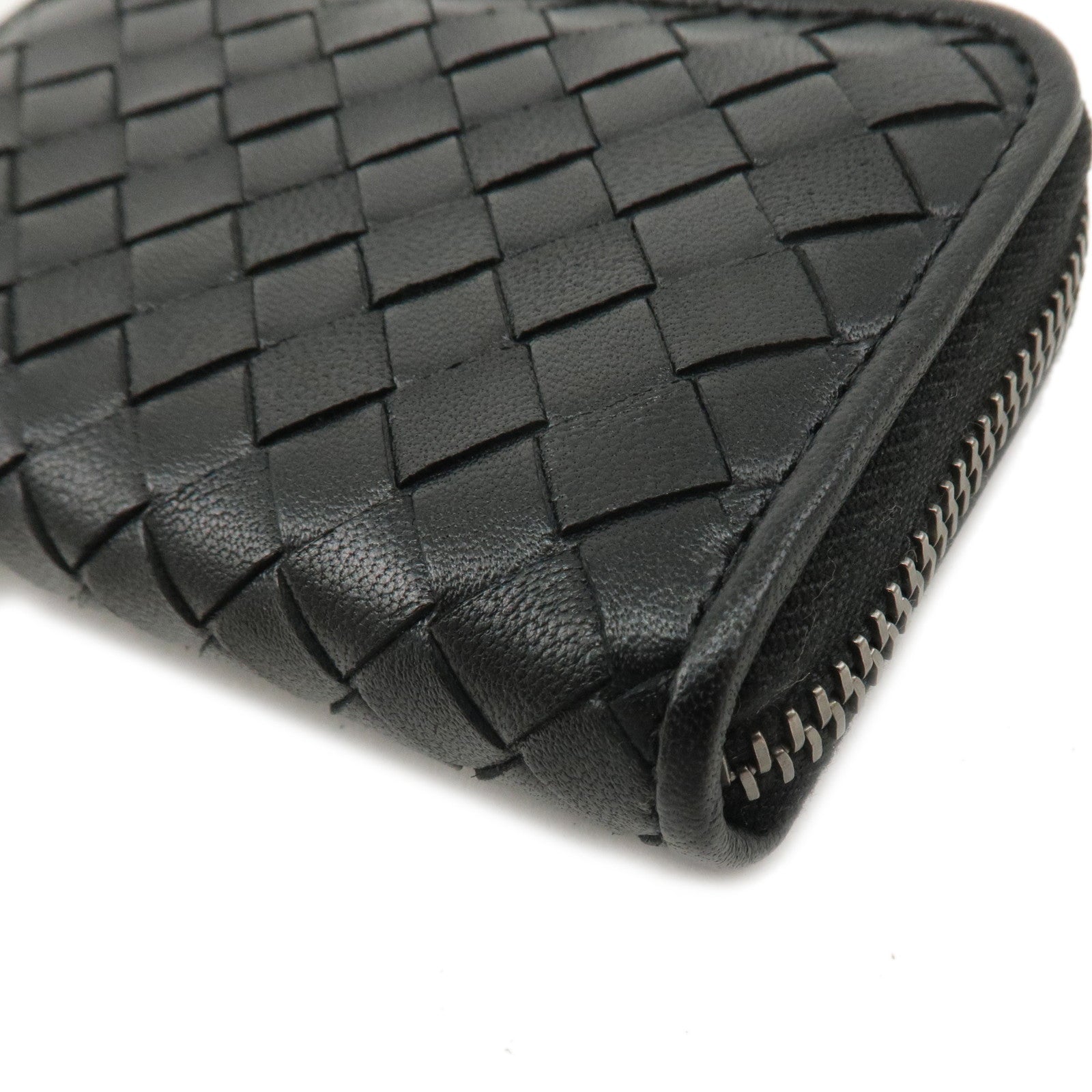 BOTTEGA VENTA Intrecciato Leather Round Zip Coin Case Black