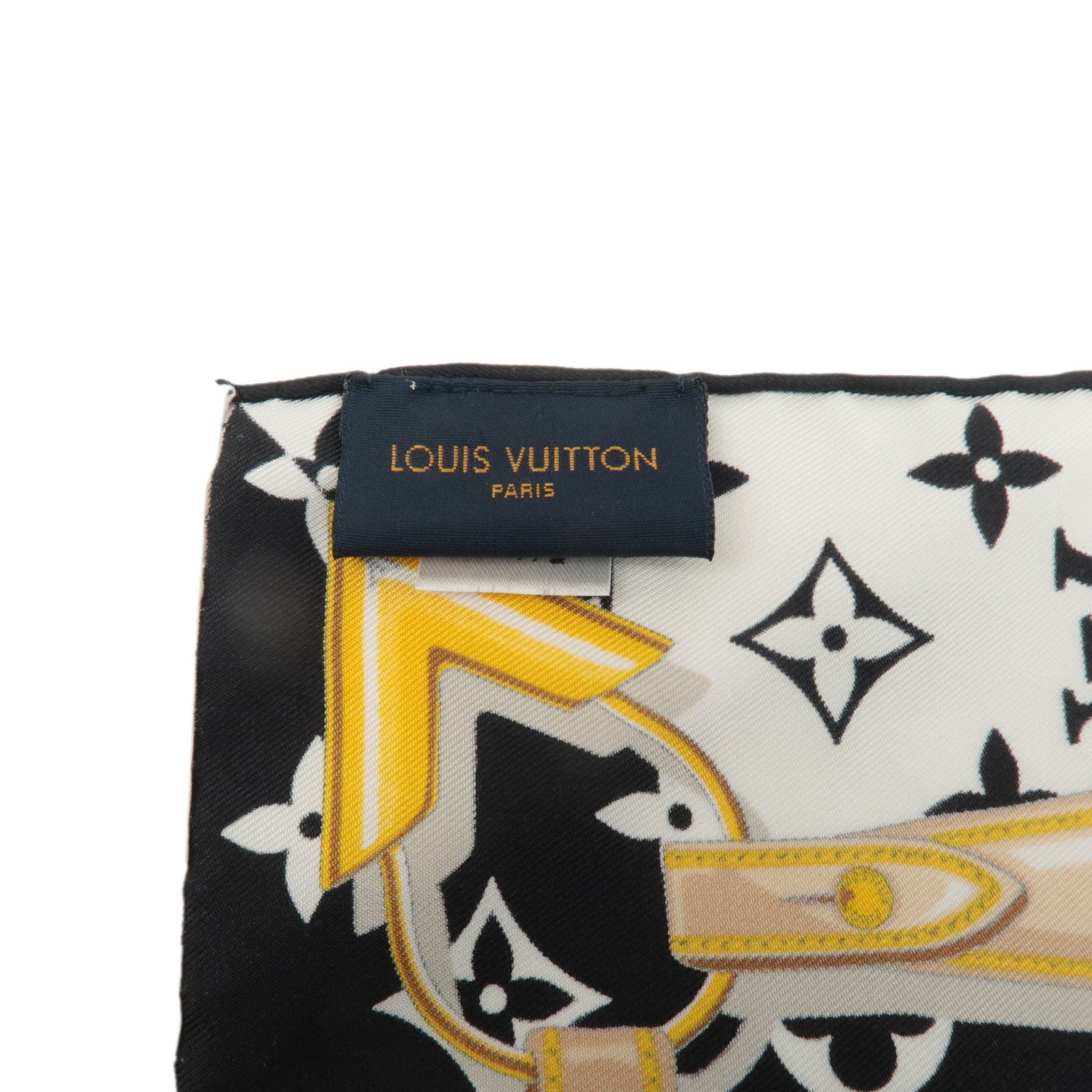 Louis Vuitton Carre Monogram Confidential Scarf Noir M78667