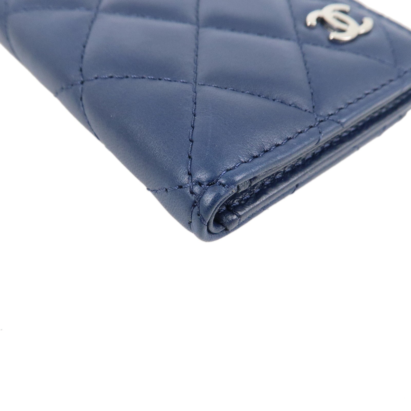 CHANEL Timeless Classic Lamb Skin Pass Case Card Case Navy A82369