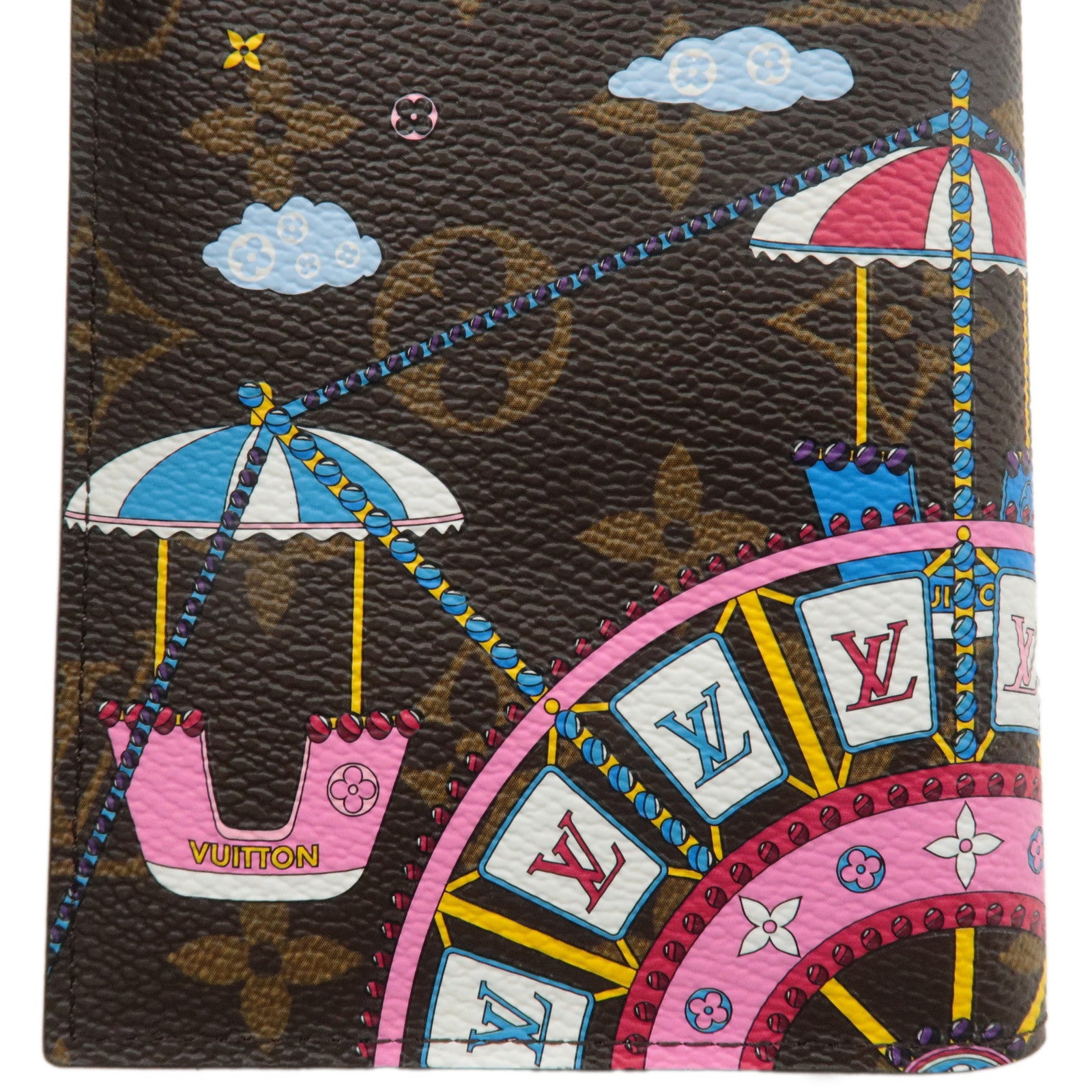 Louis Vuitton Monogram Couverture NM Vivienne Passport Case M69746