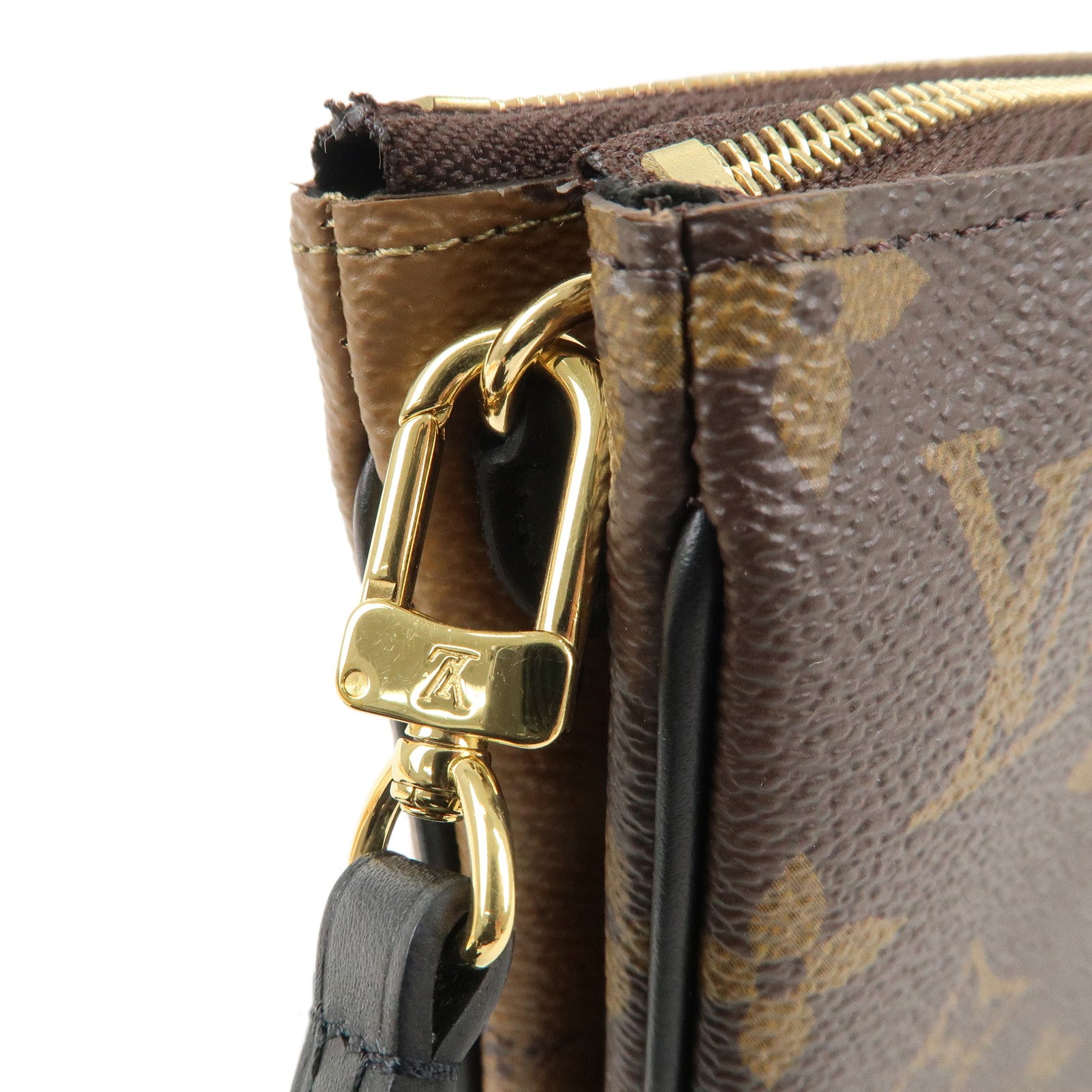 Louis Vuitton Monogram Giant Reverse Pochette Double Zip M69203