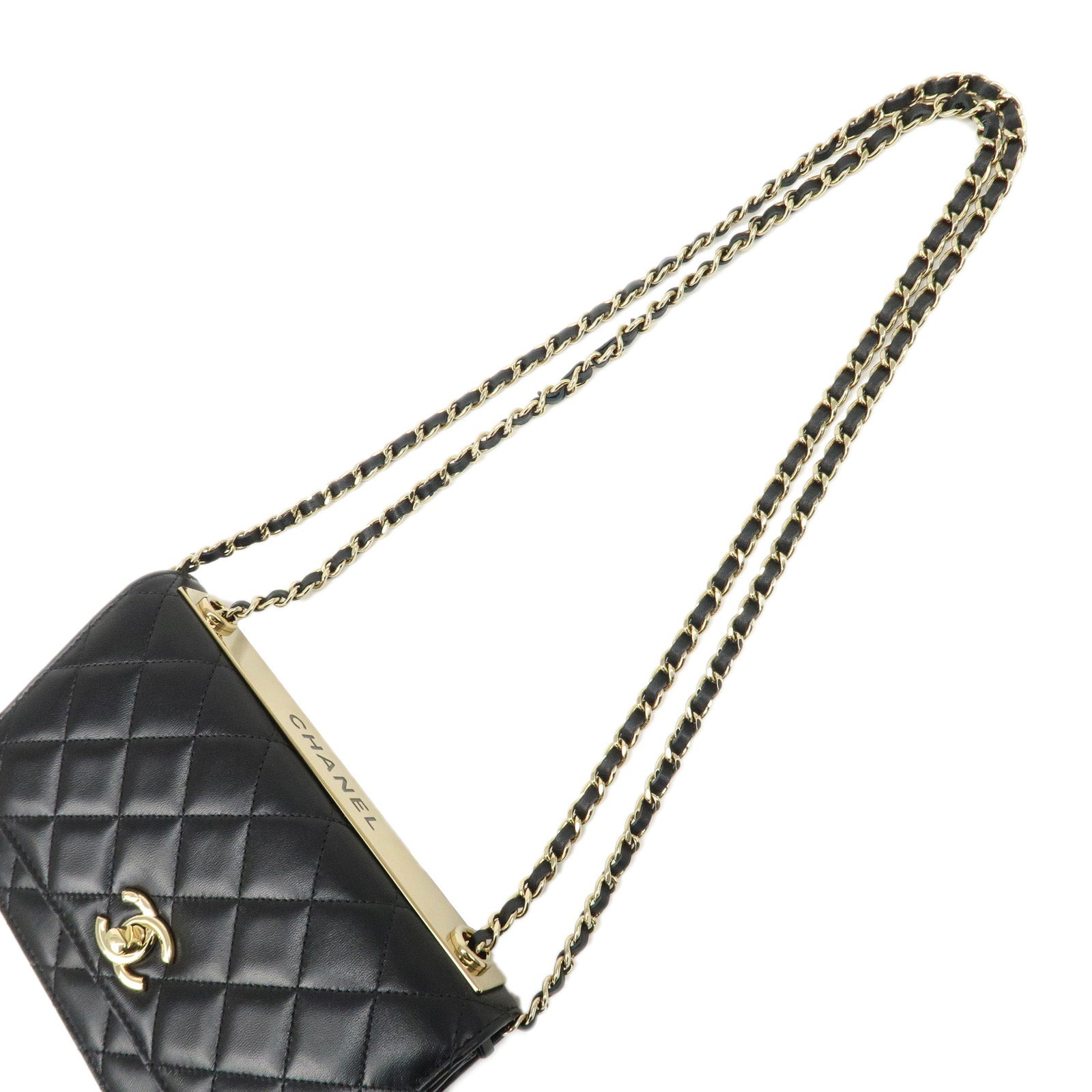 CHANEL Matelasse Lamb Skin Trendy CC Chain Shoulder Bag Black Gold