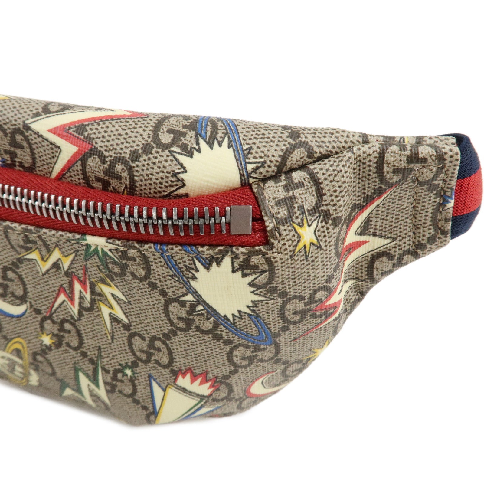 GUCCI Children
s GG Supreme Space Body Bag Waist Bag 502095 Used