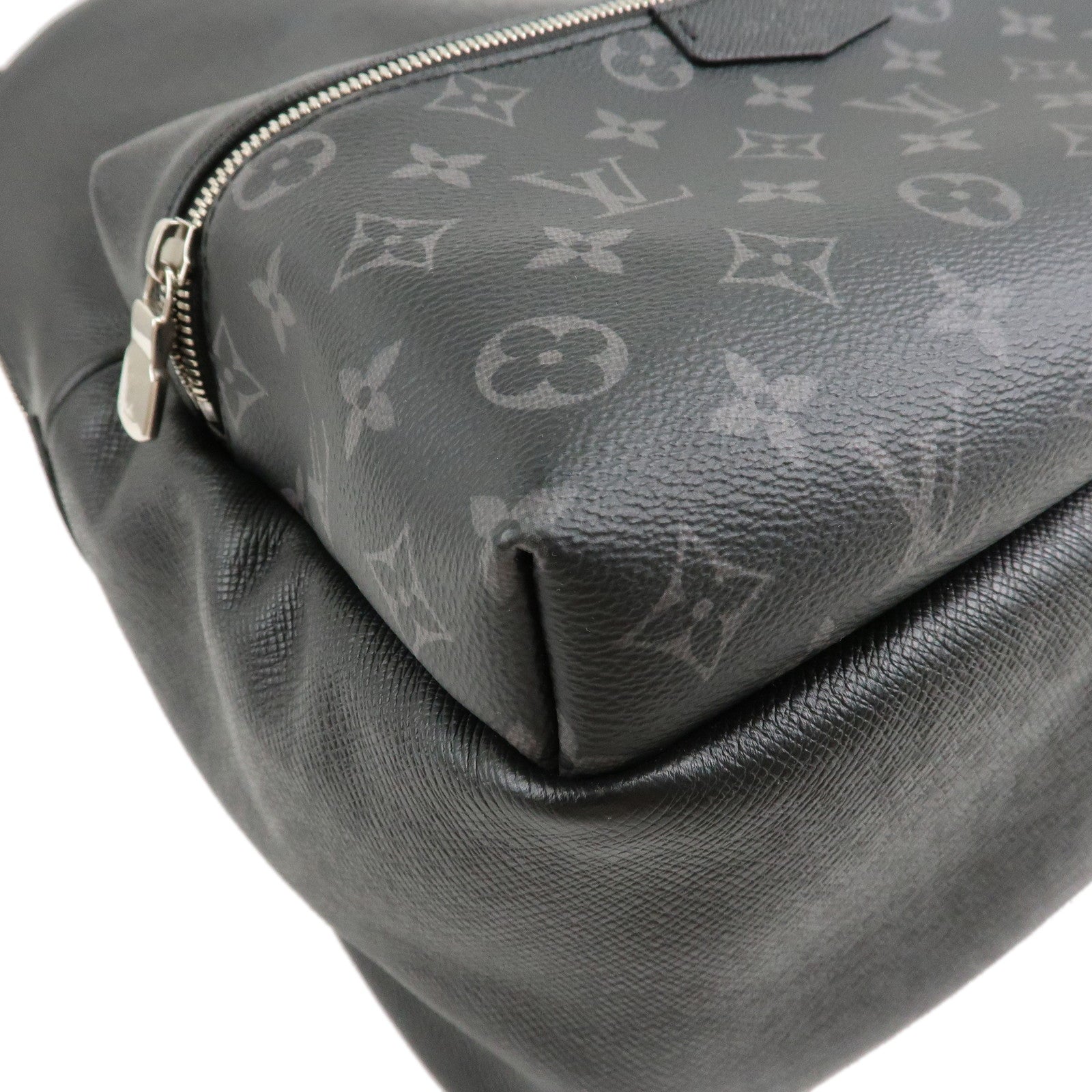 Louis Vuitton Taiga Rama Discoverly Backpack Noir Black M30230 Used