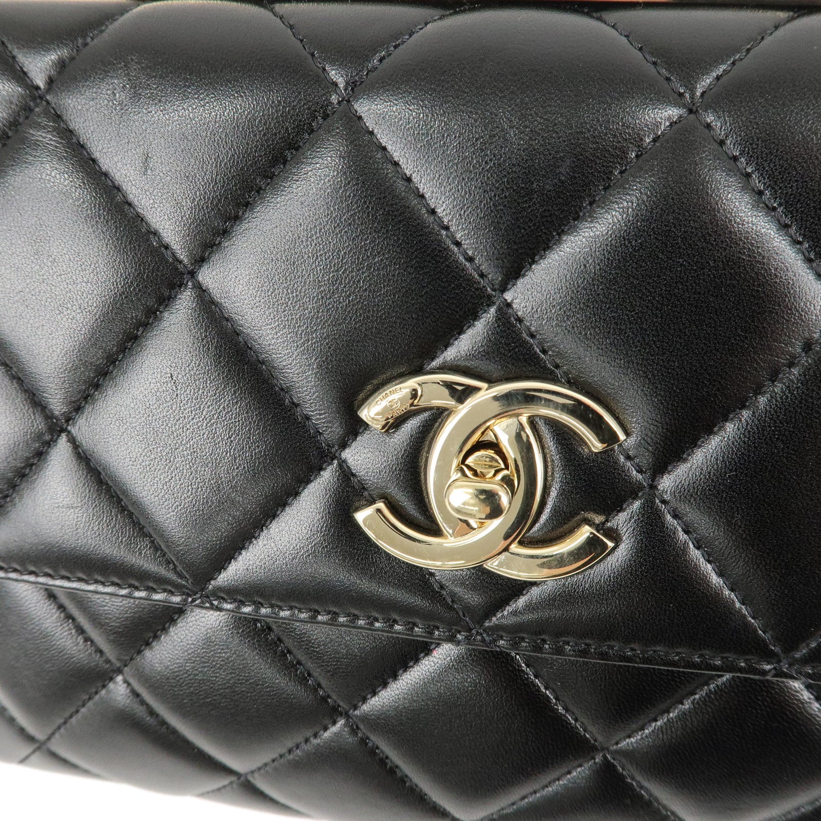 CHANEL Matelasse Lamb Skin Trendy CC Chain Shoulder Bag Black Used