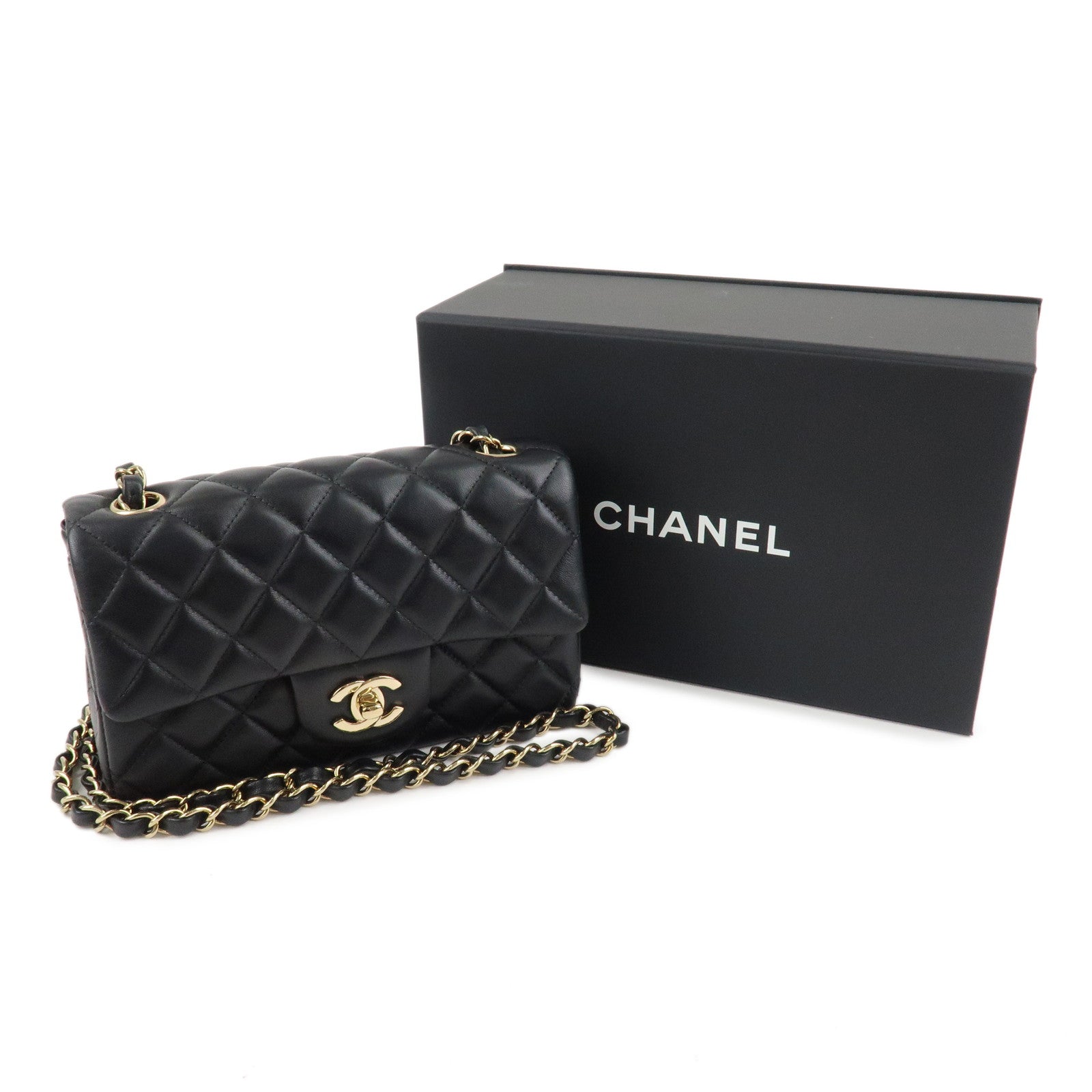 CHANEL Mini Matelasse 20 Lamb Skin Chain Shoulder Bag Black A69900 Used