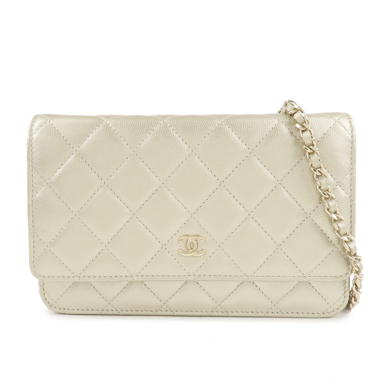 CHANEL-Matelasse-Caviar-Skin-Chain-Wallet-Shoulder-Bag-Gold-A33814