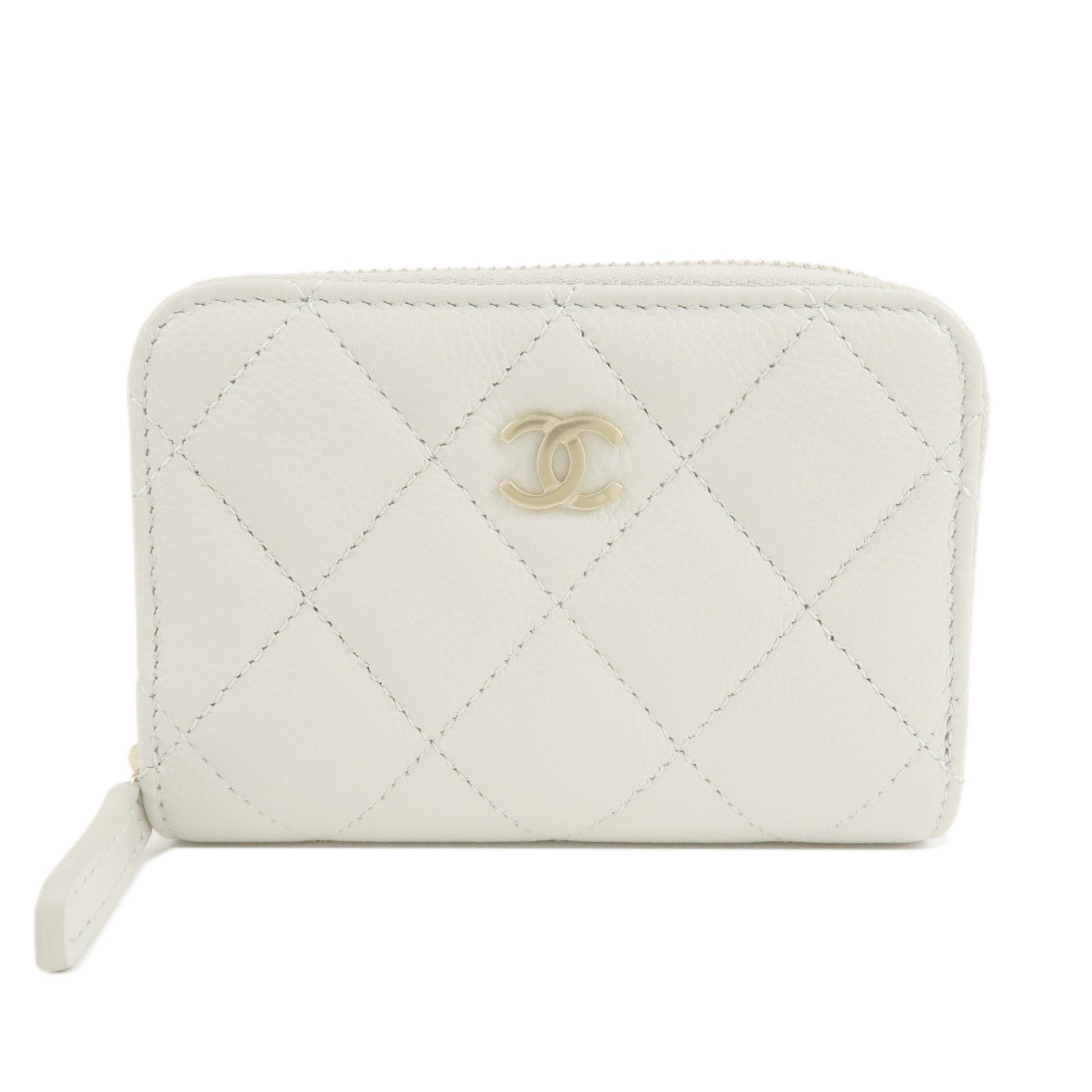 CHANEL-Matelasse-Caviar-Skin-Round-Zipper-Coin-Case-Ivory-AP0216