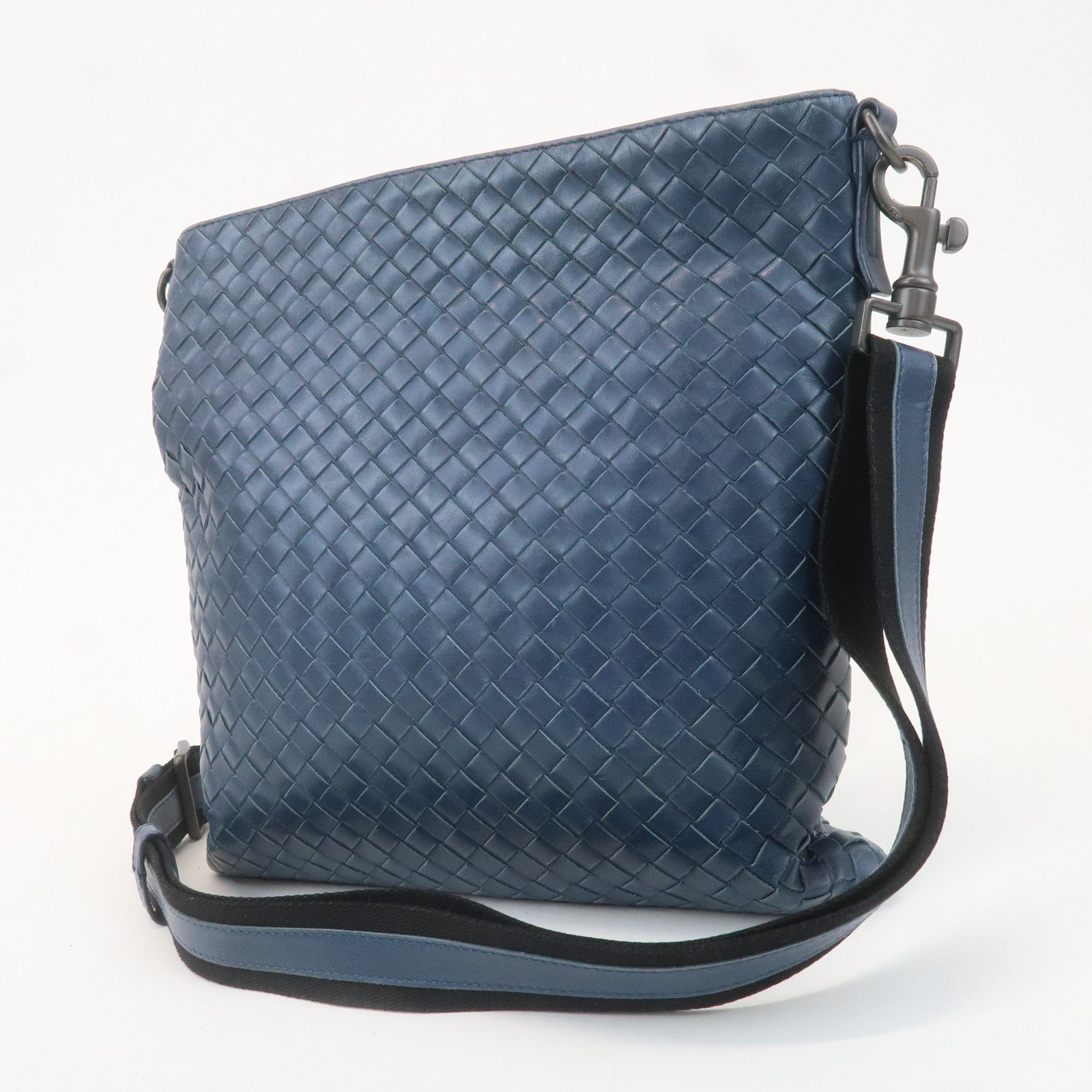 BOTTEGA VENETA Hobo Intrecciato Leather Shoulder Bag Navy 276357