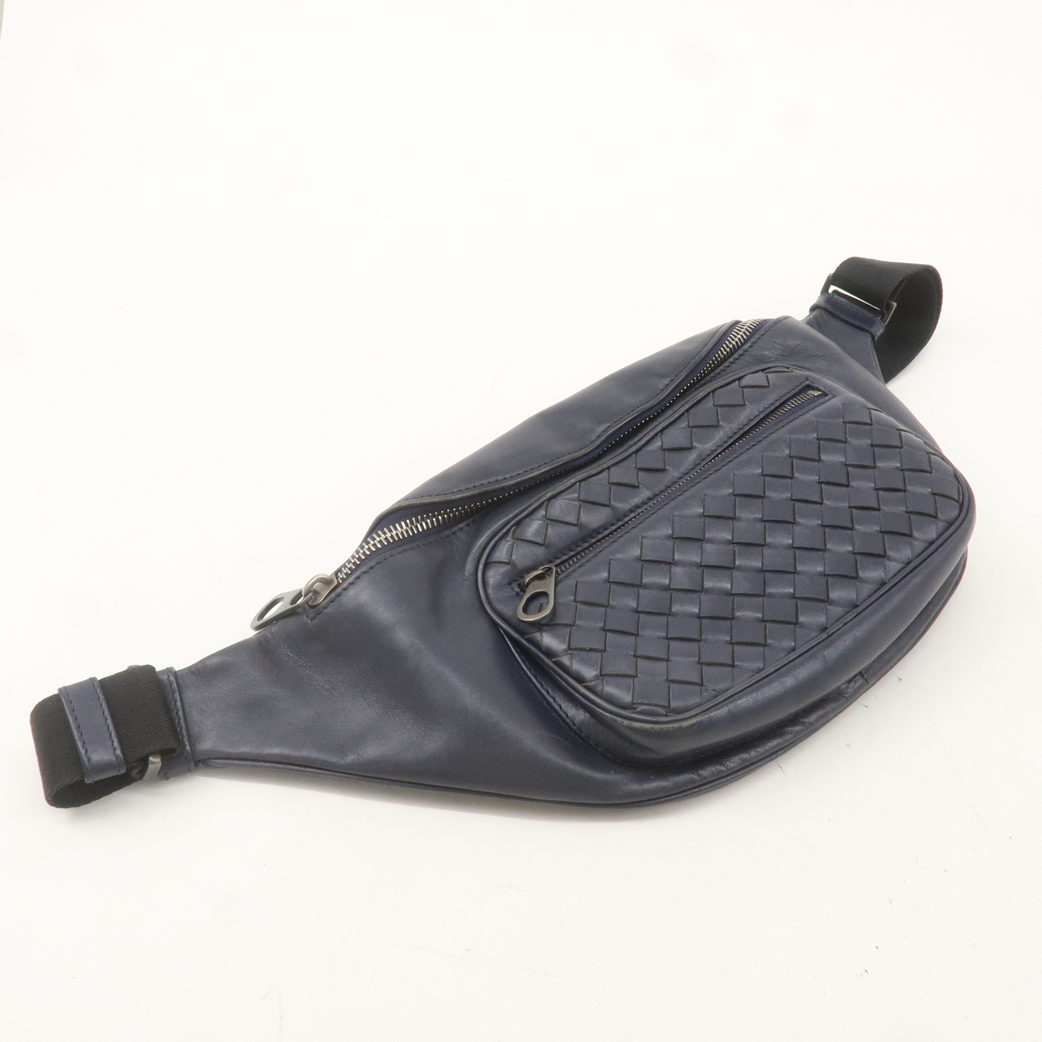 BOTTEGA VENTETA Intrecciato Leather Waist Bag Navy 22310