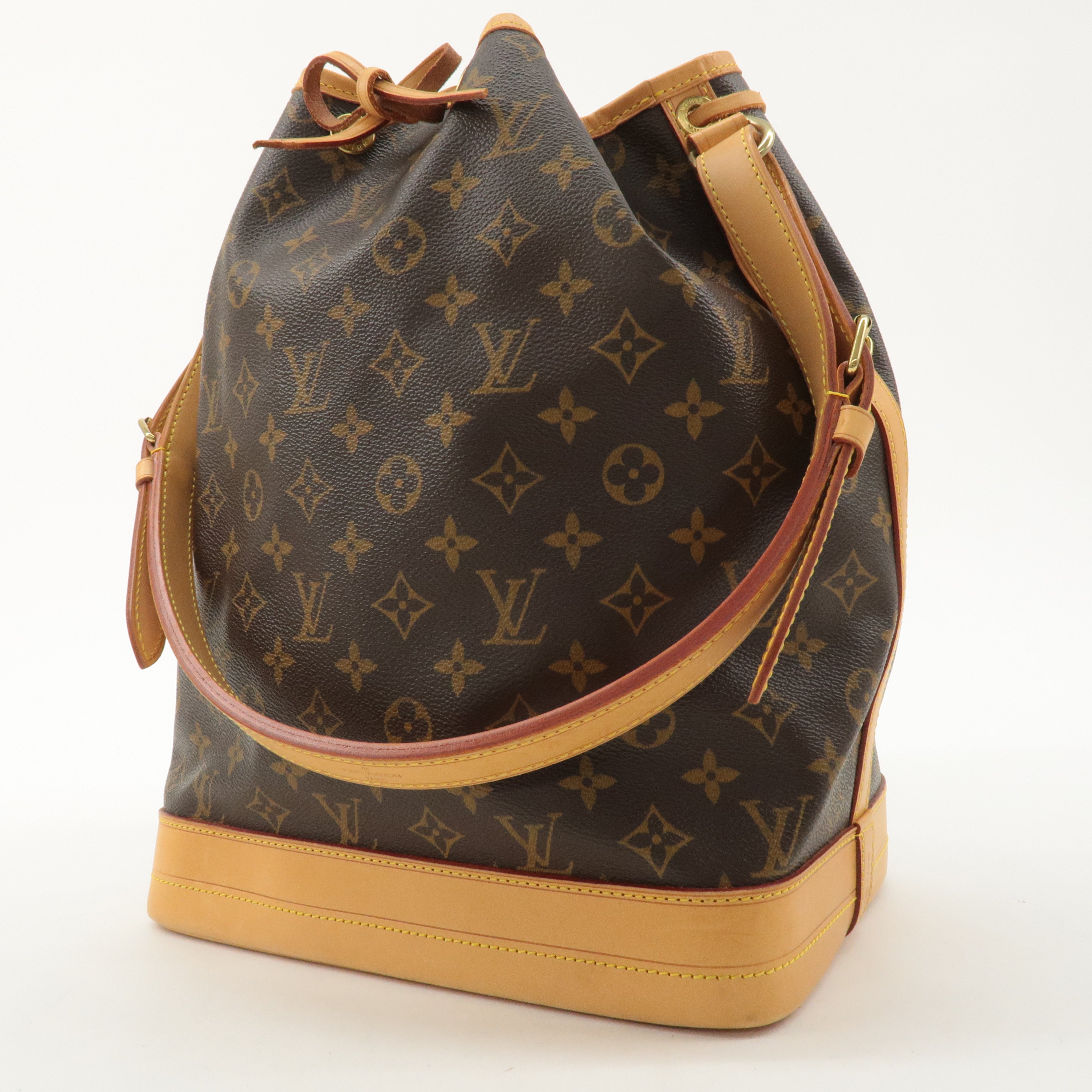 Louis Vuitton Monogram Noe Shoulder Bag Hand Bag Brown M42224