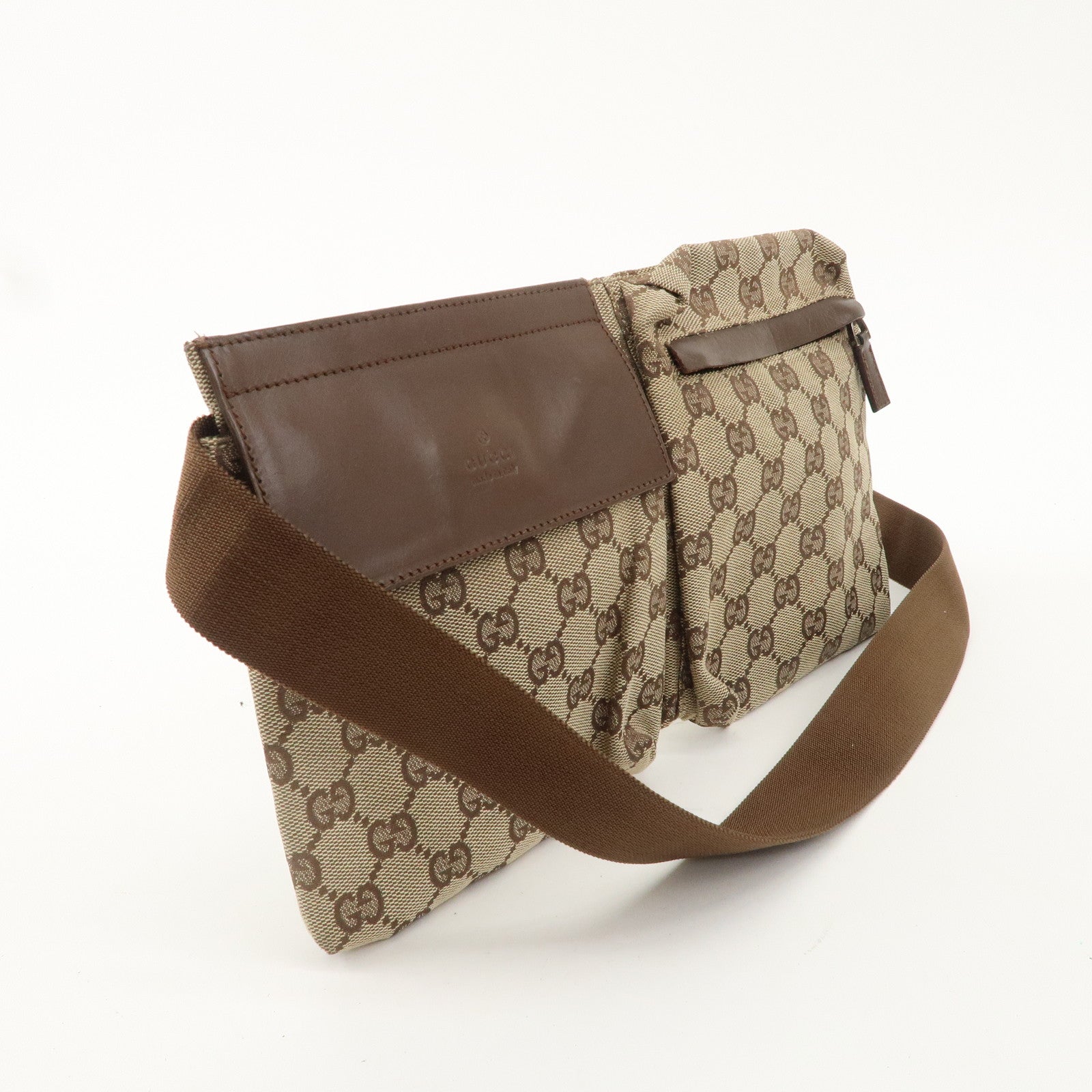 GUCCI GG Canvas Leather Waist Bag Waist Pouch Beige Brown 28566