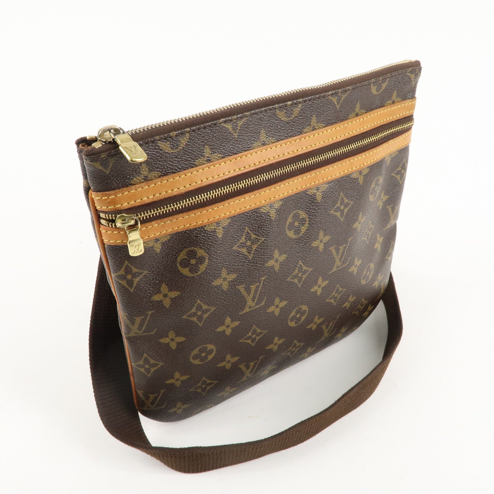 Louis Vuitton Monogram Pochette Bosphore Shoulder Bag M40044