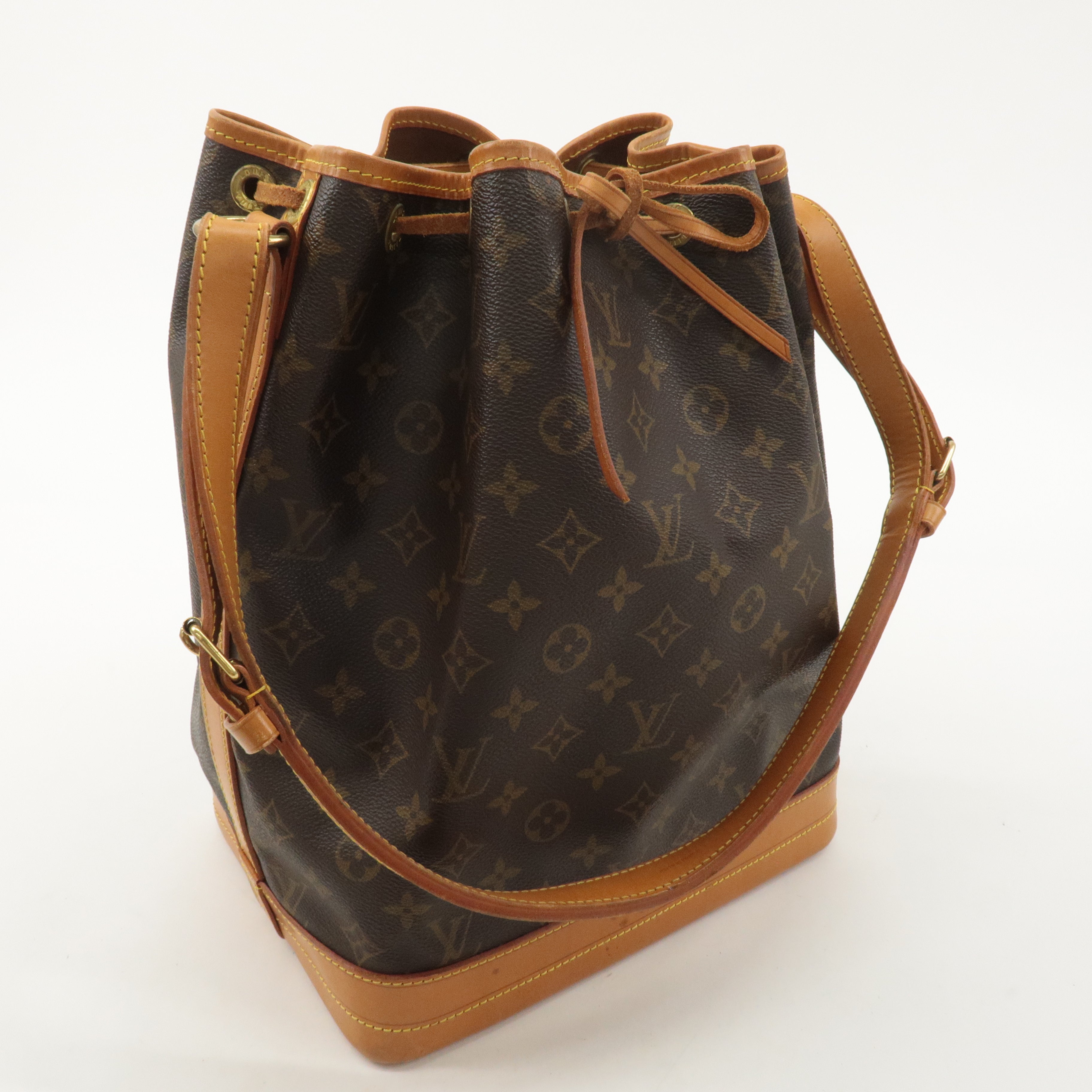 Louis Vuitton Monogram Noe Shoulder Bag Hand Bag Brown M42224