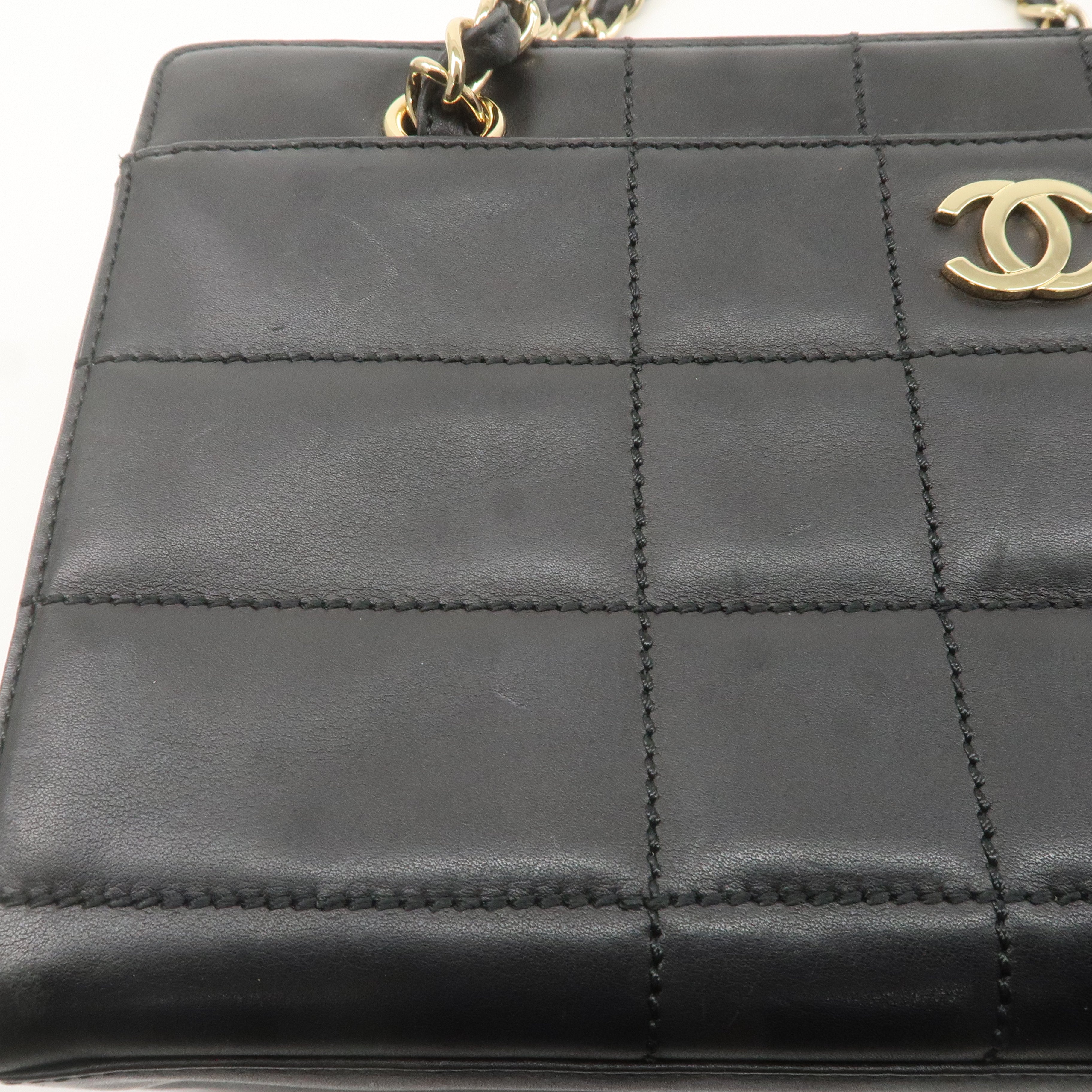 CHANEL Chocolate Bar Lamb Skin Chain Shoulder Bag Black