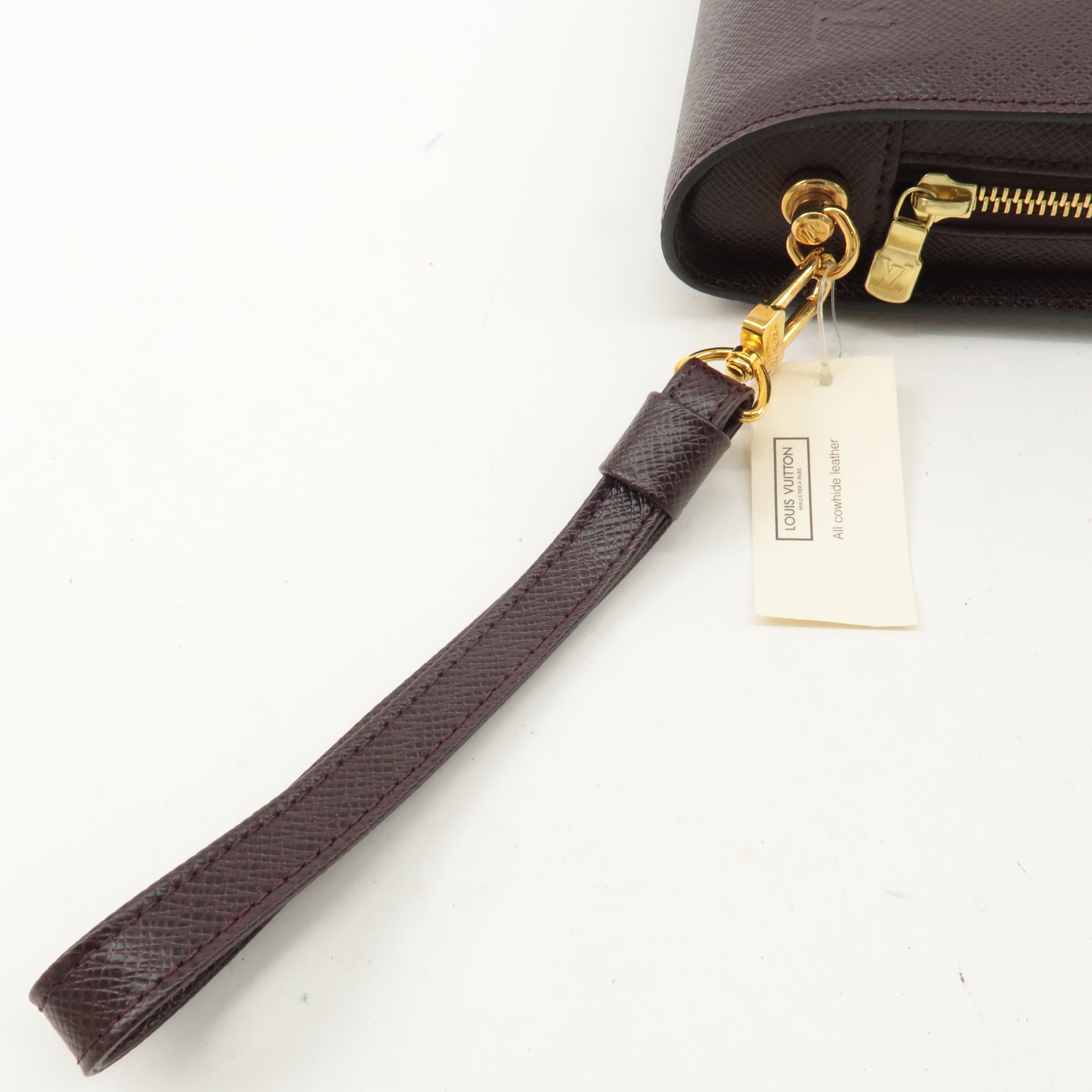 Louis Vuitton Taiga Baikal Clutch Bag Hand Bag Akajou M30186