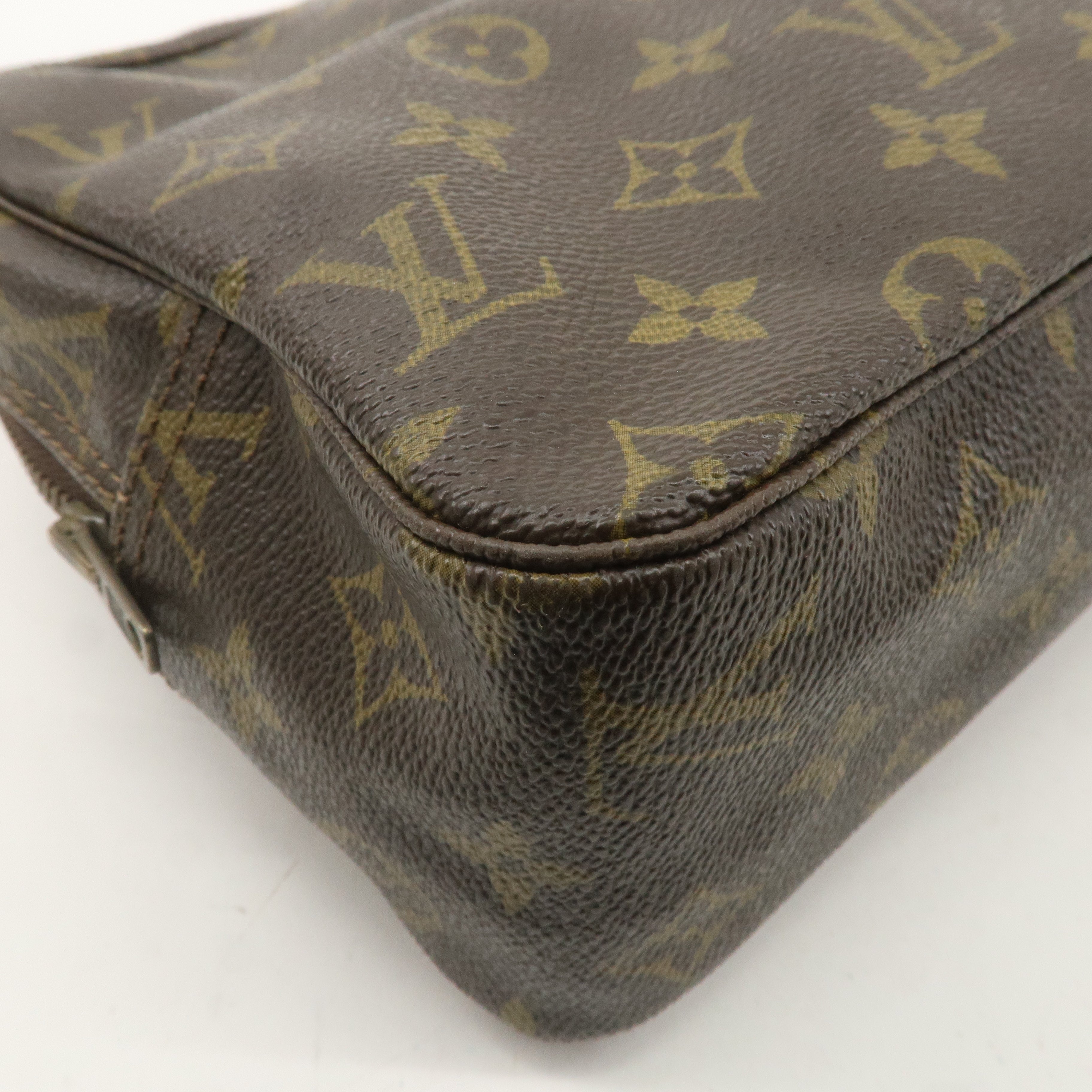 Louis Vuitton Monogram Trousse Toilette 28 Pouch Brown M47522